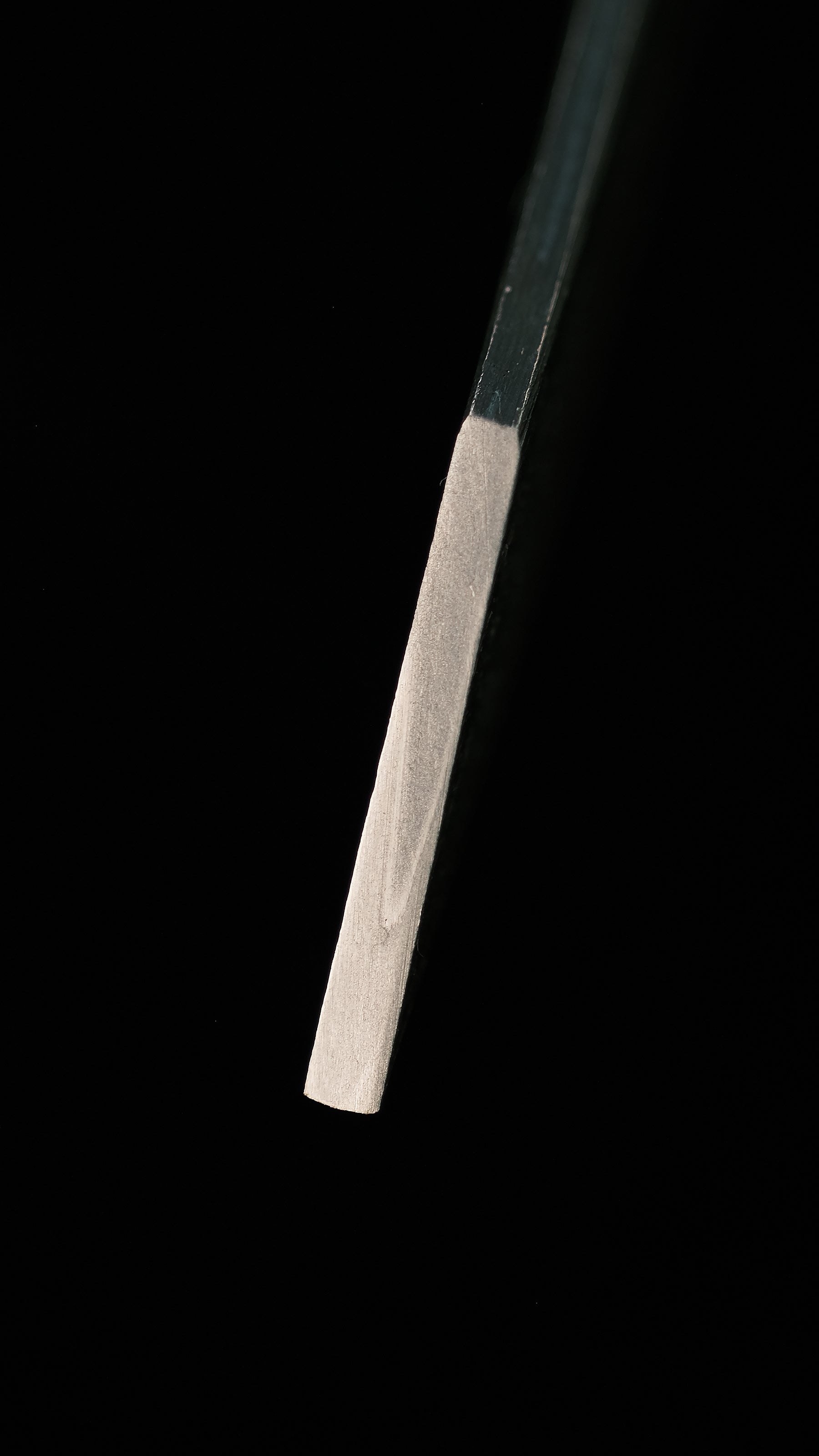 Oire-Nomi Japanese Hand Made Bench Chisel By Second Generation Hidari-Hisasaku - 2.0mm