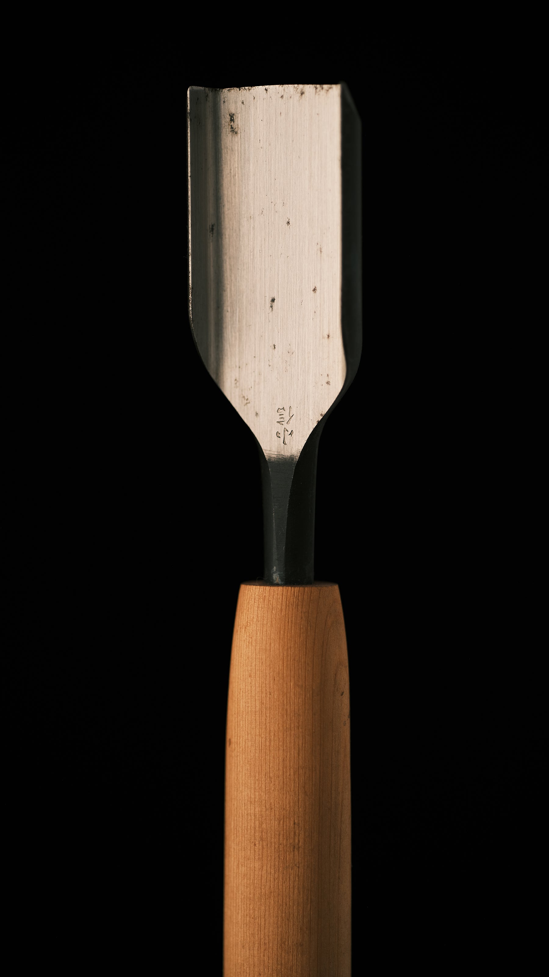 Hako-nomi Japanese Carving Chisel By Second Generation Konobu - 24mm