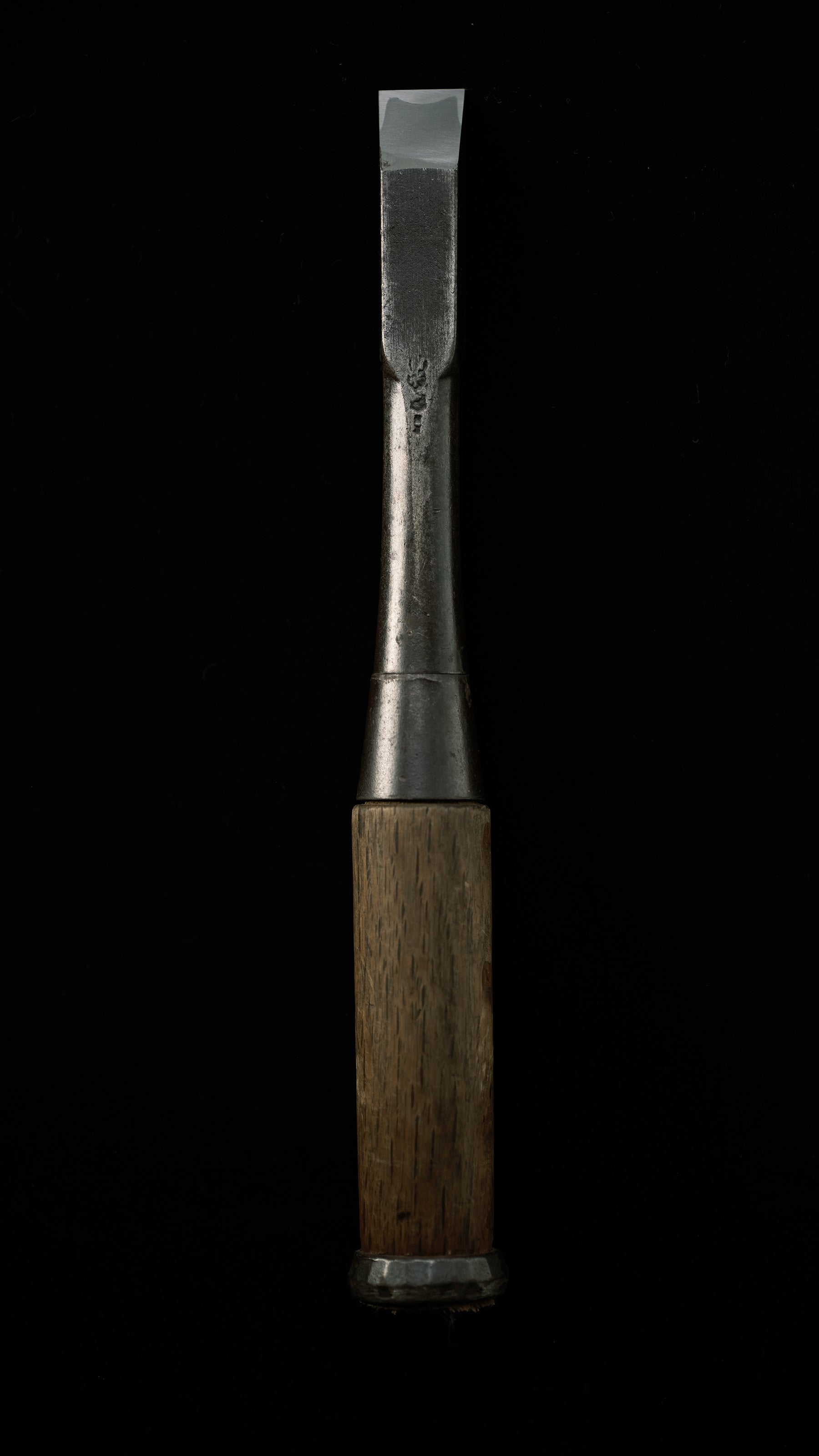 Tataki-Nomi Japanese Timber Chisel By Yamazaki Nobutsugu - 18mm