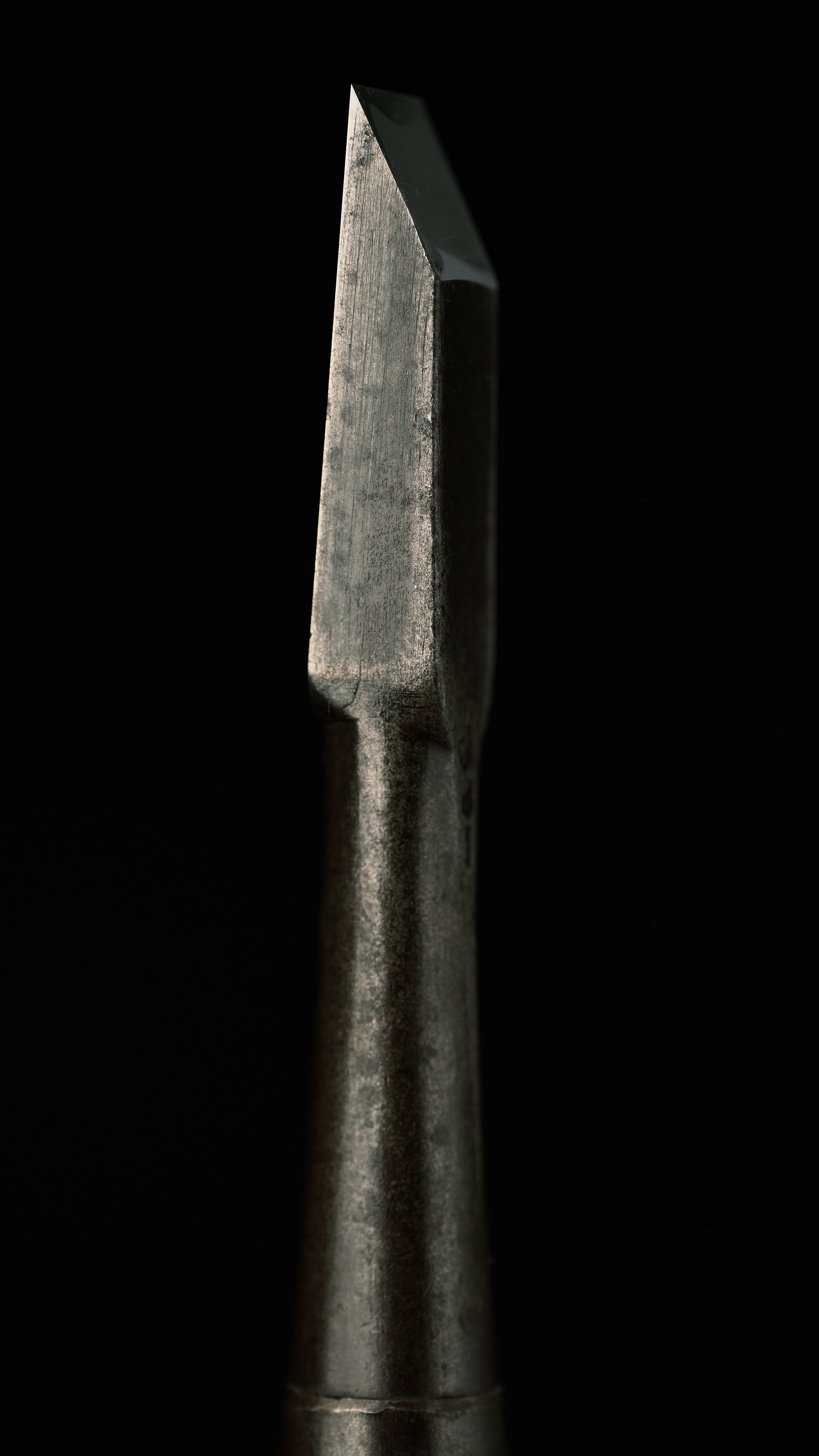 Tataki-Nomi Japanese Timber Chisel By Yamazaki Nobutsugu - 18mm