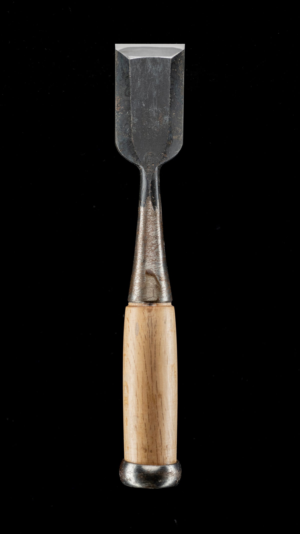 Oire-Nomi Japanese Hand Made Bench Chisel By Hironobu - 36mm