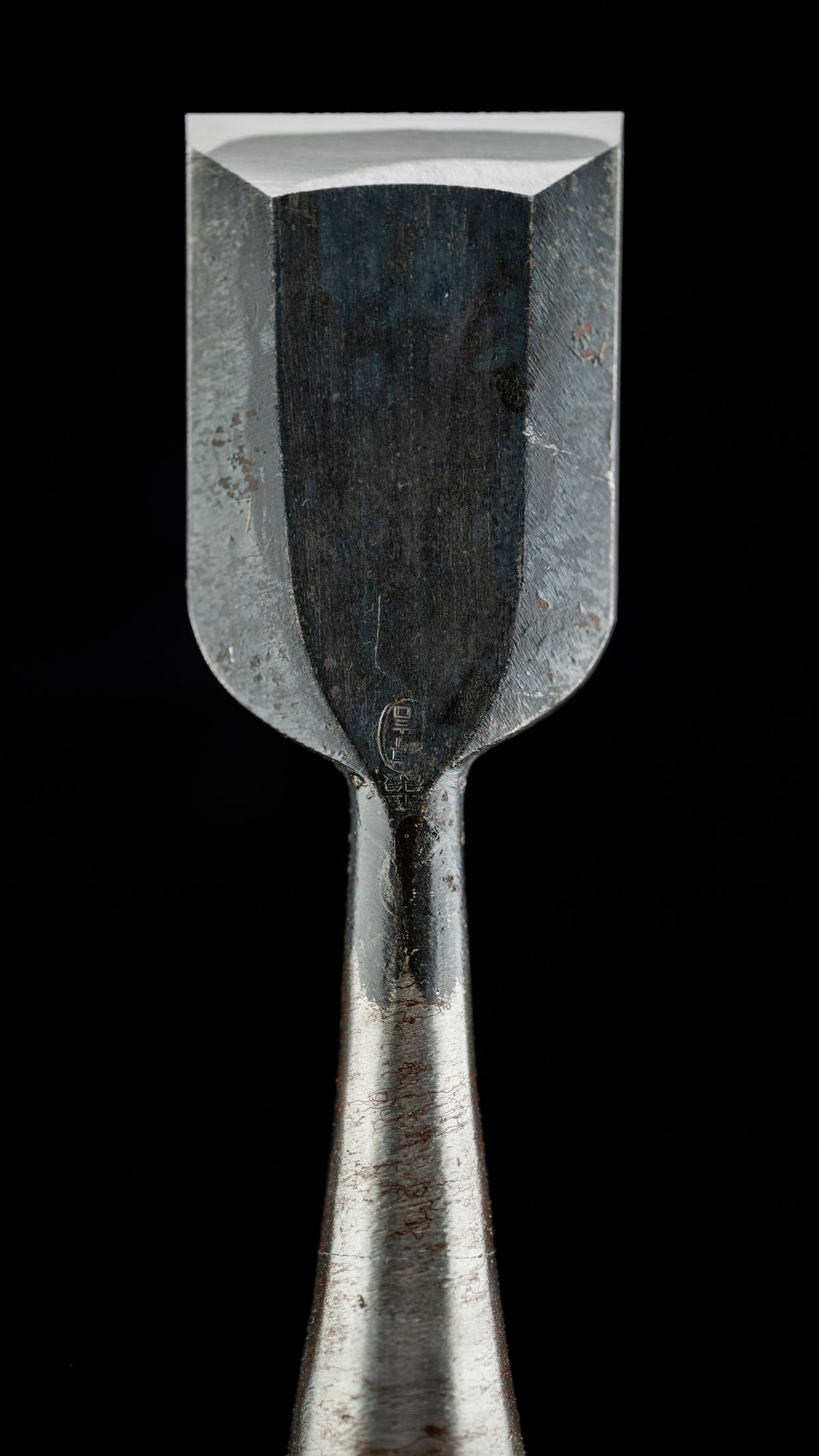 Oire-Nomi Japanese Hand Made Bench Chisel By Hironobu - 42mm