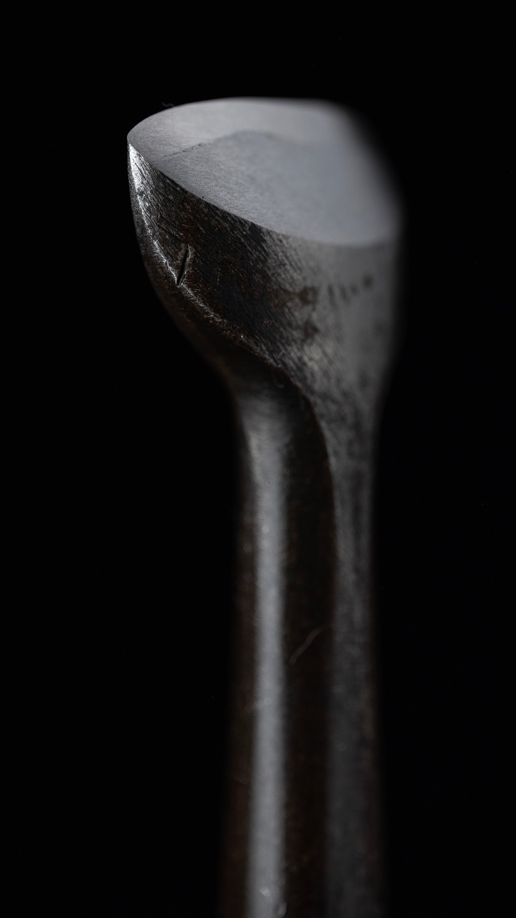 Uchimaru Nomi Japanese Gouge Chisel By Konobu II 「Early Works」- 32mm