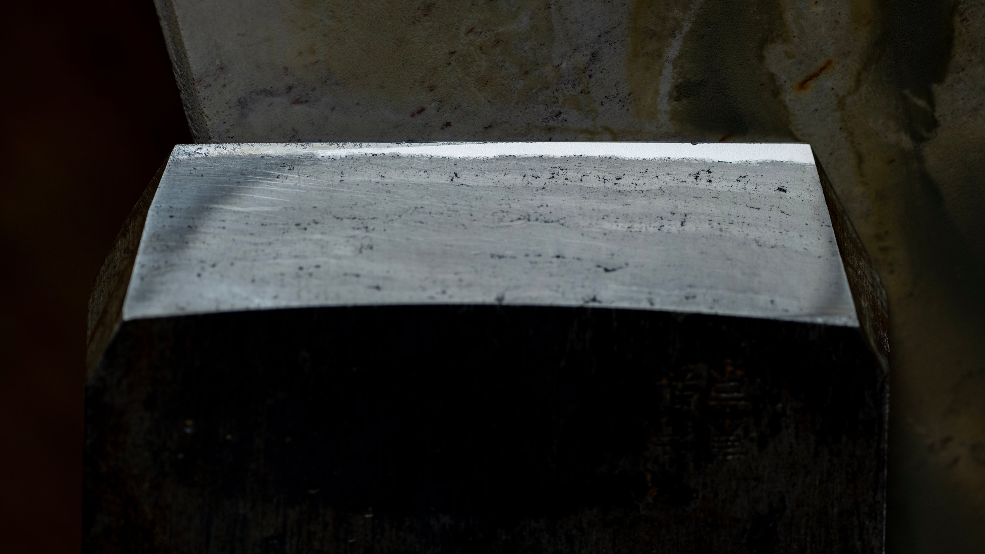 Rengen Suita Japanese Natural Finishing Stone - 1863g