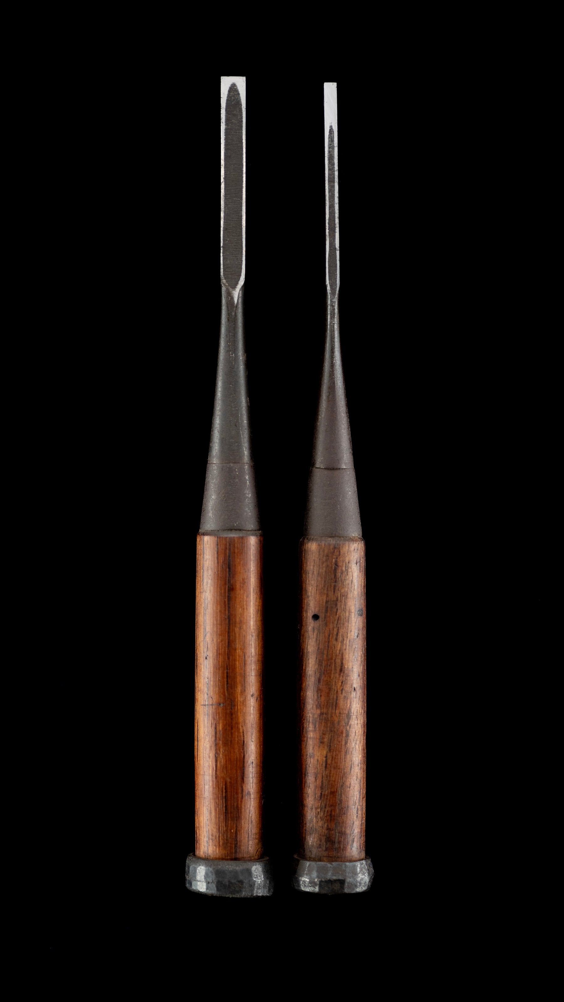 Oire-Nomi Japanese Hand Made Bench Chisel Set By Suketsugu - 3&6mm