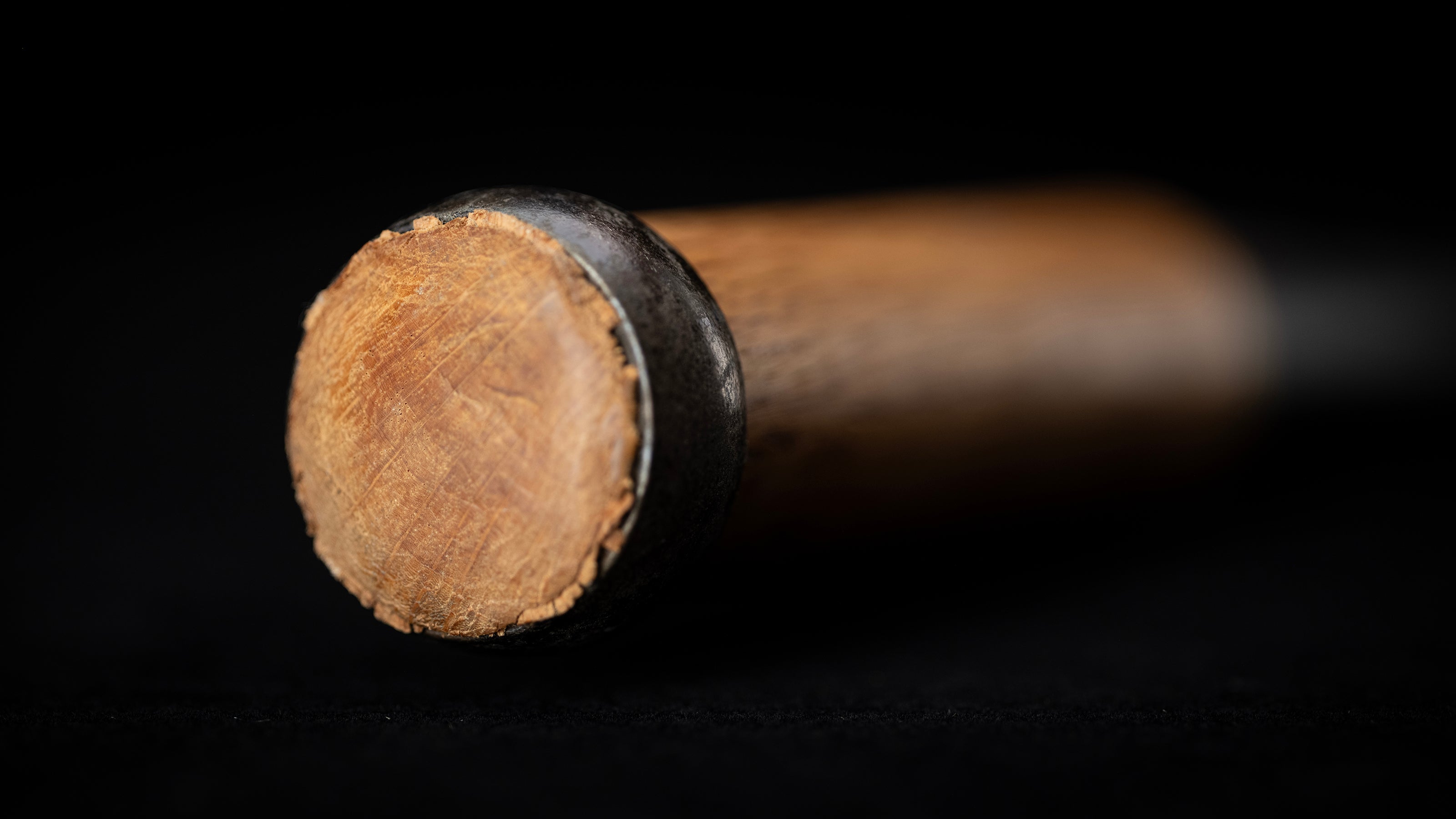 Tataki-Nomi Japanese Hand Made Timber Chisel By Osahiro - 42mm