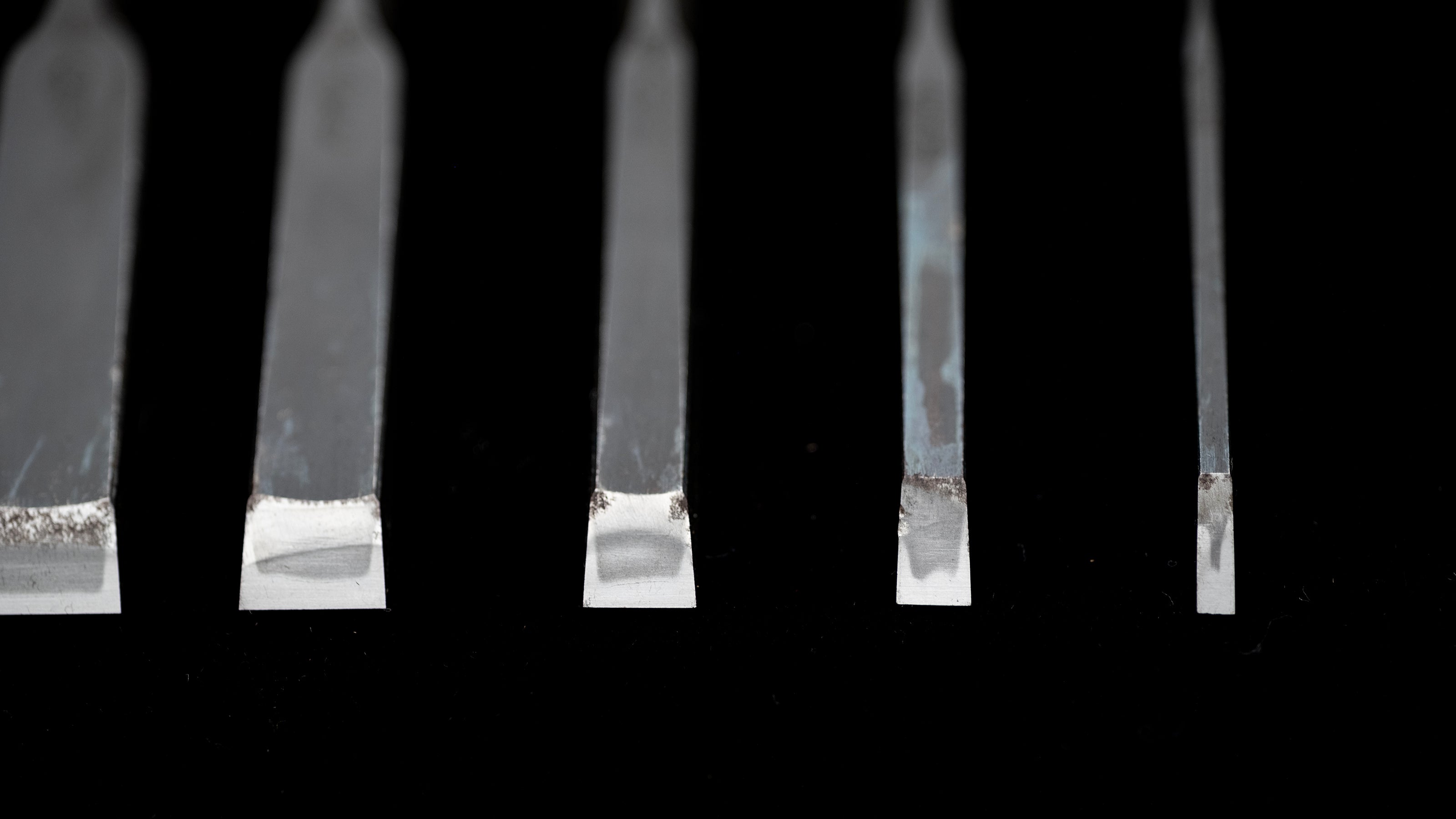 Oire-Nomi Japanese Hand Made Bench Chisel Set By Ichihiro Ⅱ