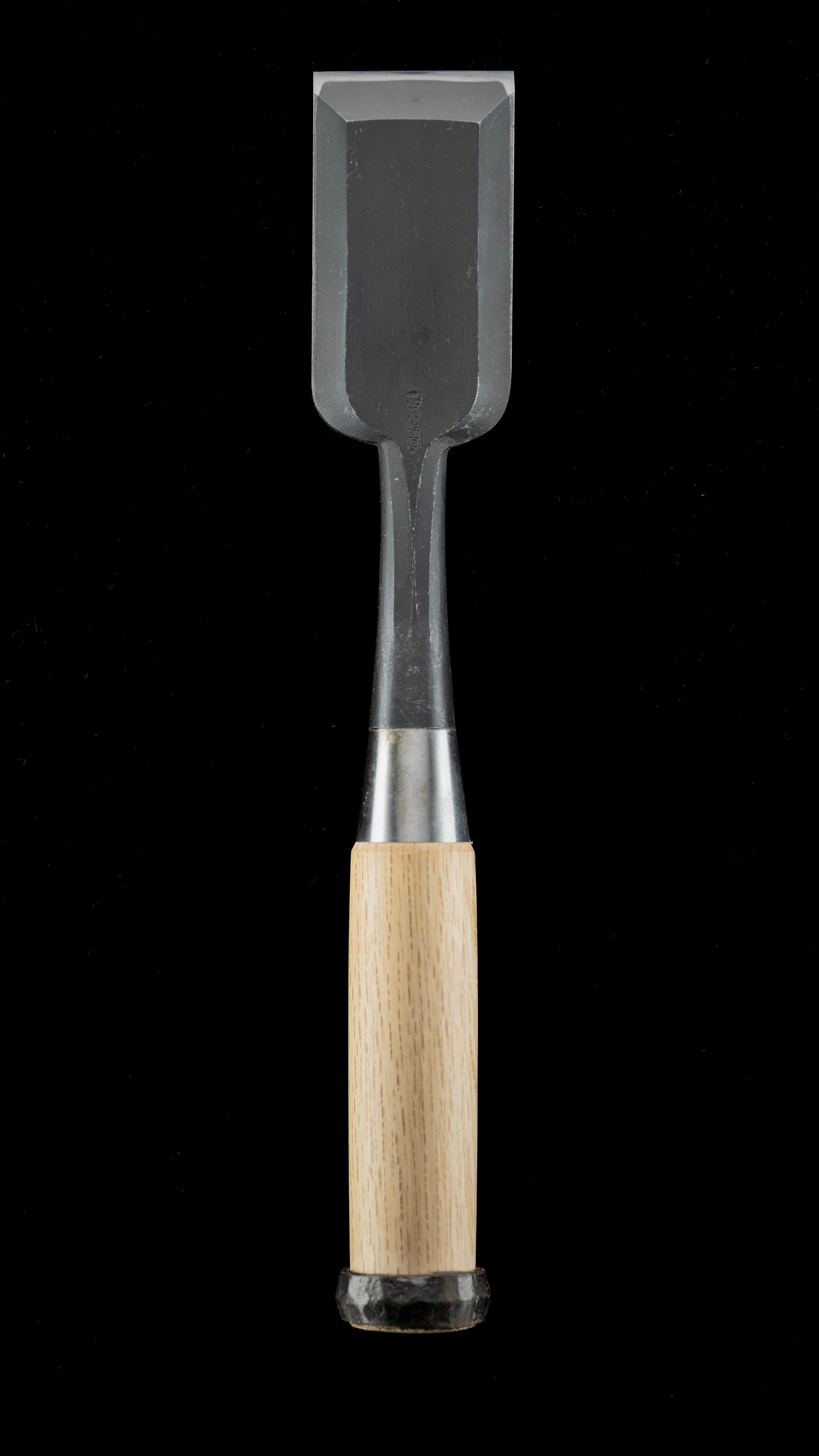 Tataki-Nomi Japanese Hand Made Timber Chisel By Yamahiro - 48mm ②