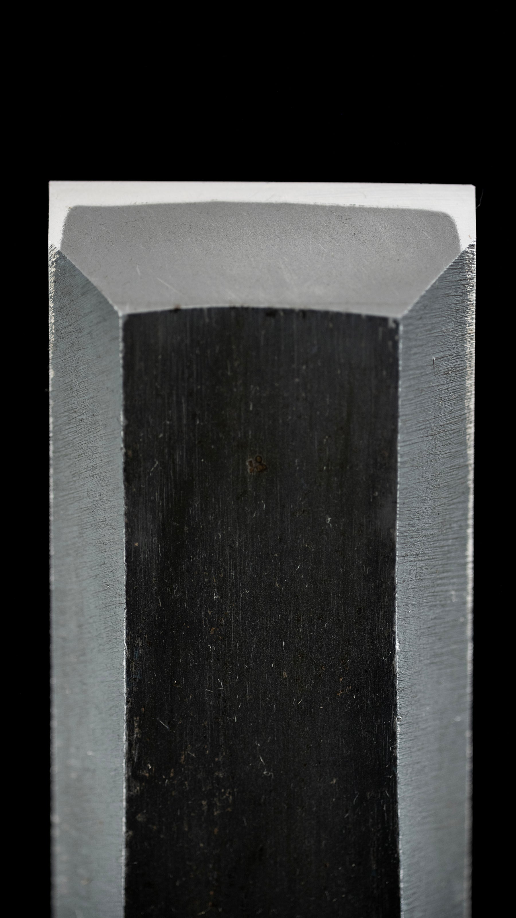 Tataki-Nomi Japanese Hand Made Timber Chisel By Yamahiro - 42mm