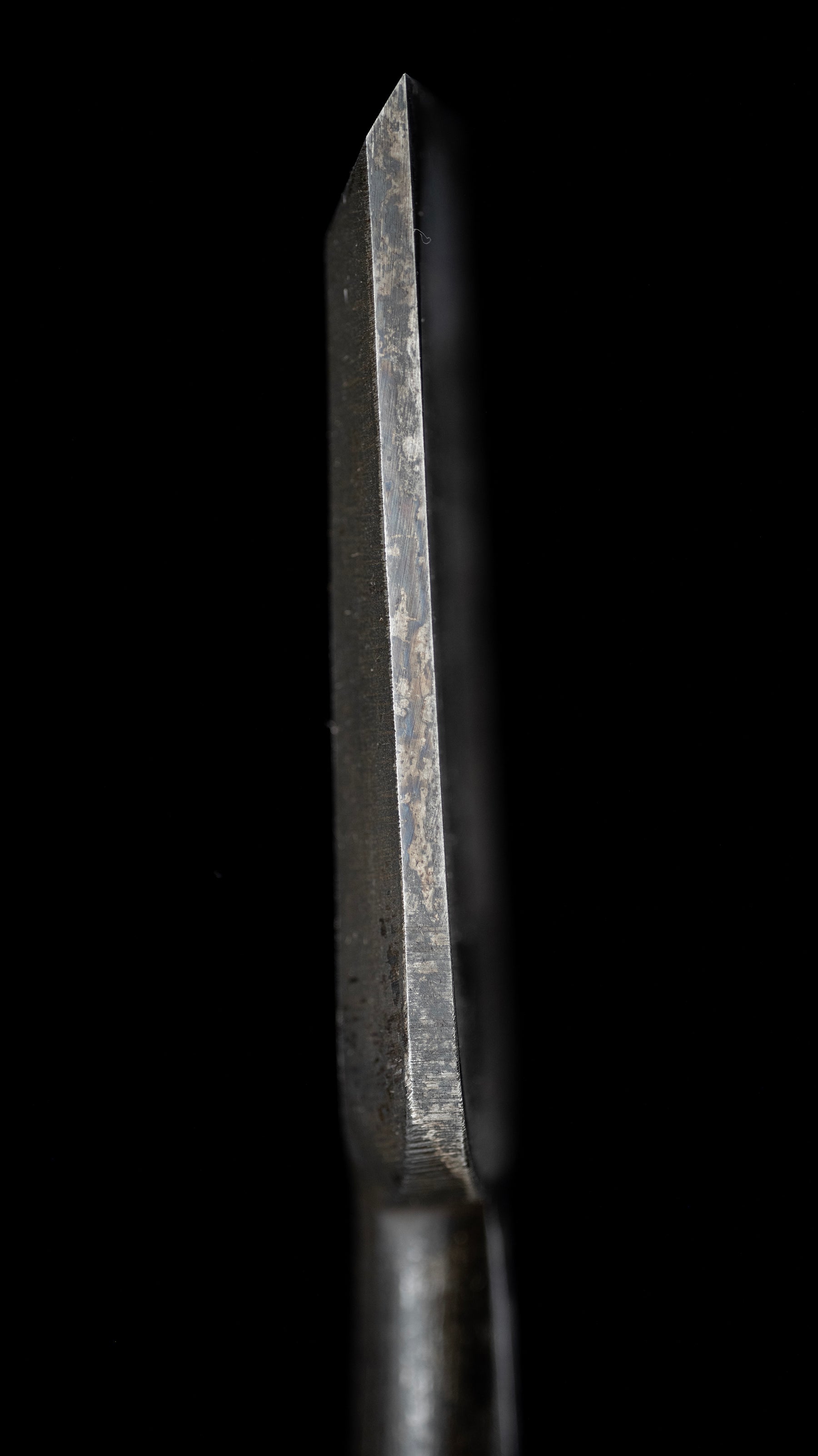 Tataki-Nomi Japanese Hand Made Timber Chisel By Yamahiro - 42mm
