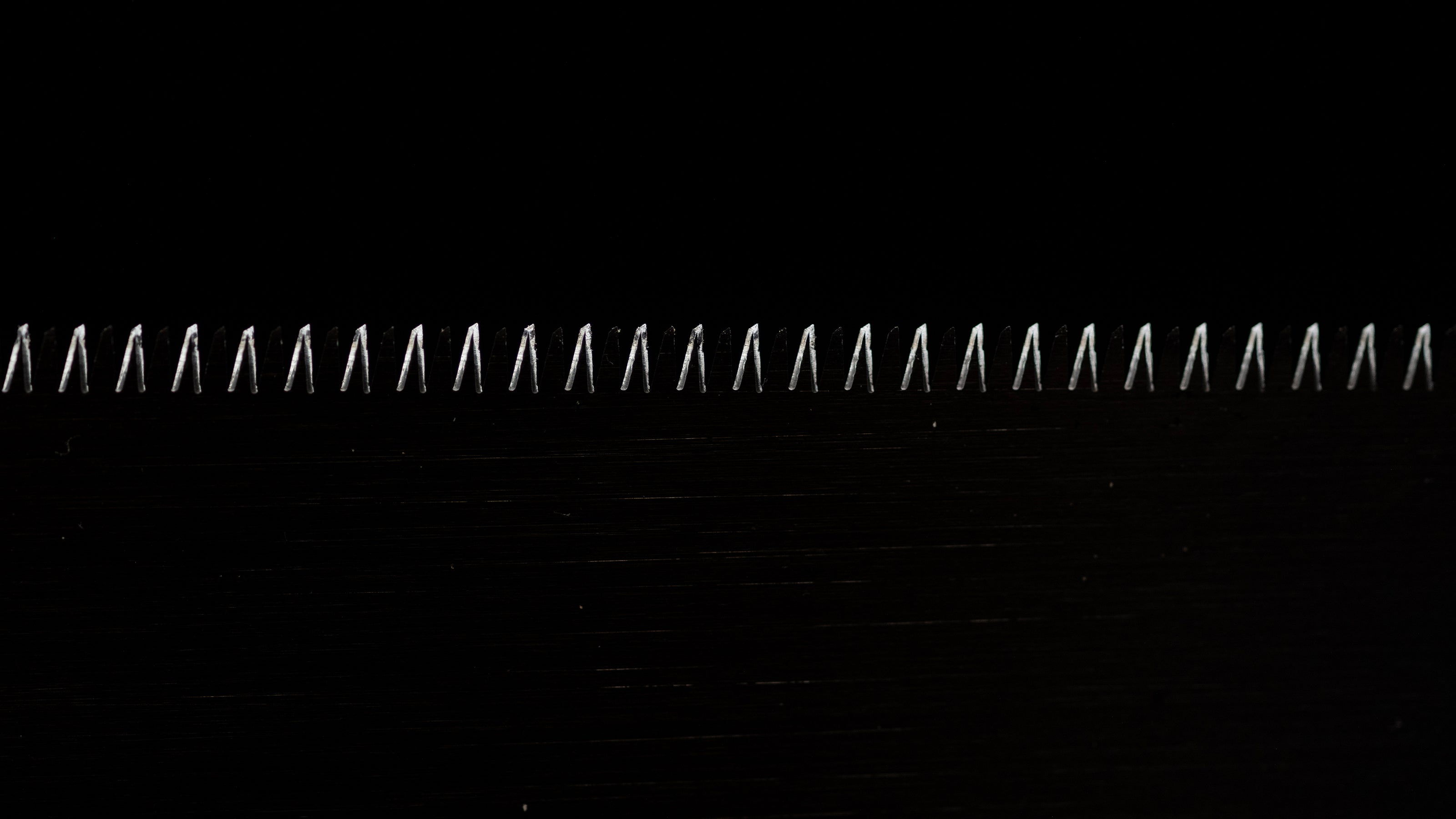 Douzuki Noko Japanese Precision Cross Cutting Hand Saw With Wooden Sheath - 240mm ①