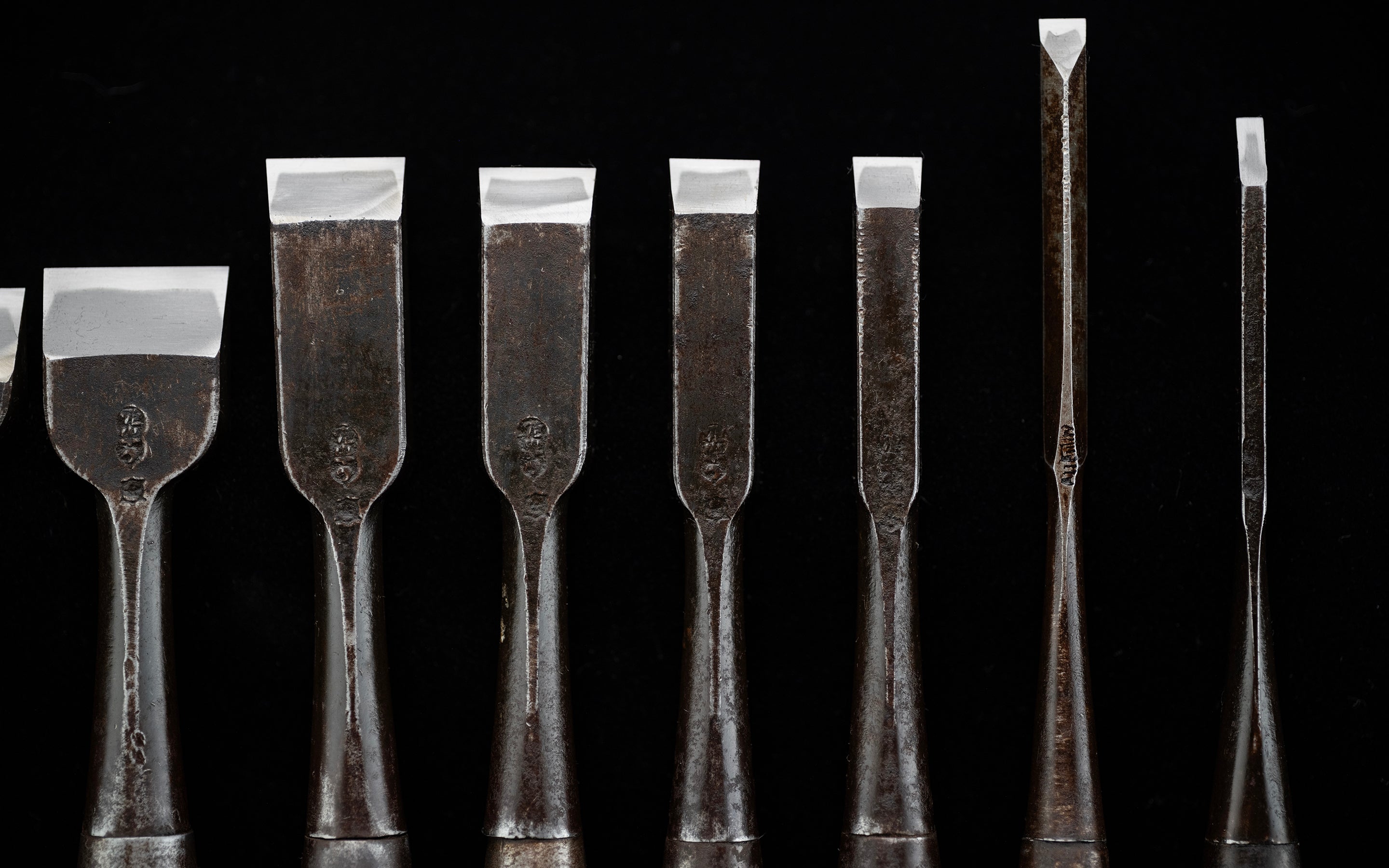 Oire-Nomi Japanese Hand Made Bench Chisel Set By Ichihiro Ⅱ ②