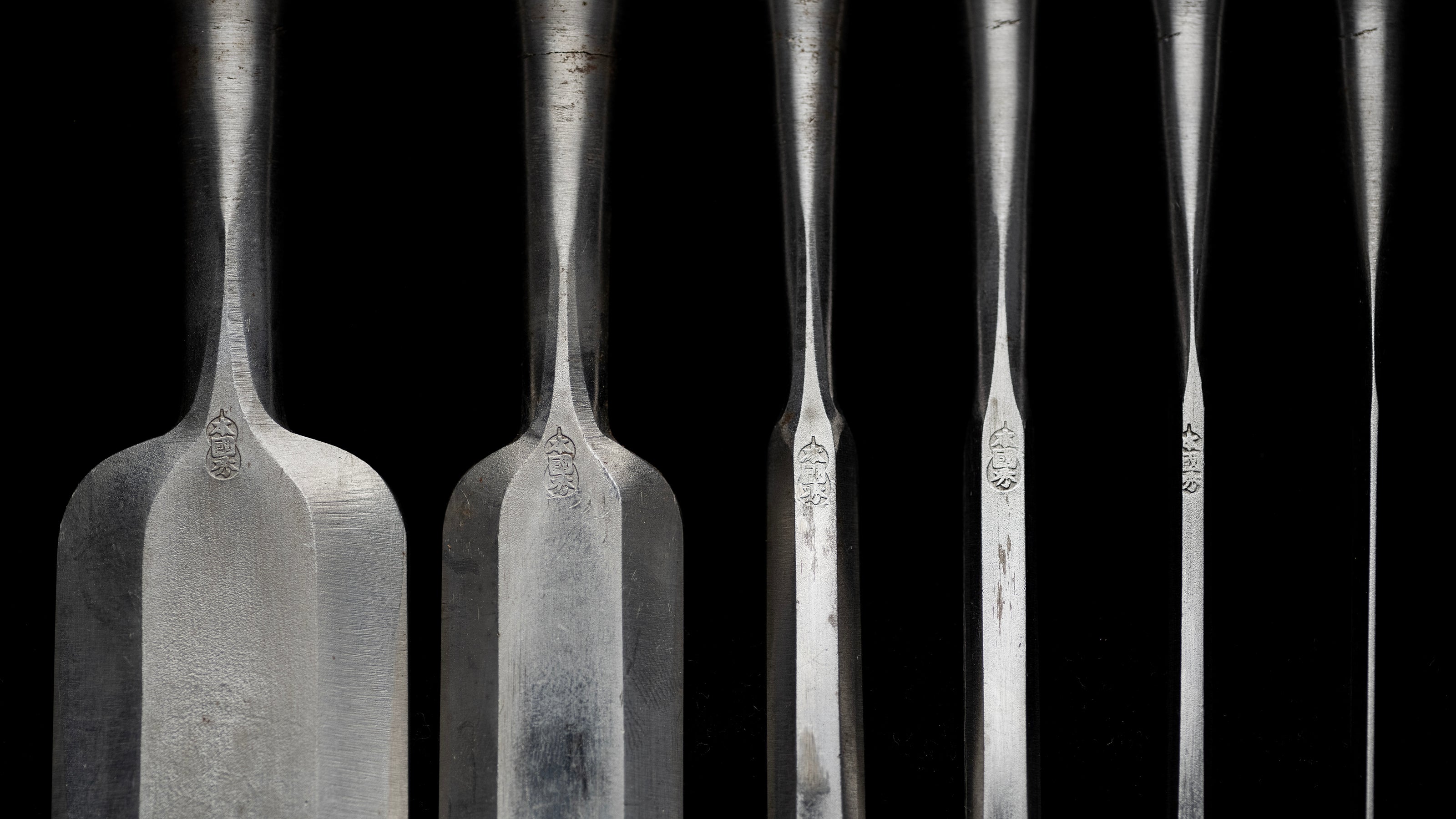 Oire-Nomi Japanese Hand Made Bench Chisel Set By Honkunihide