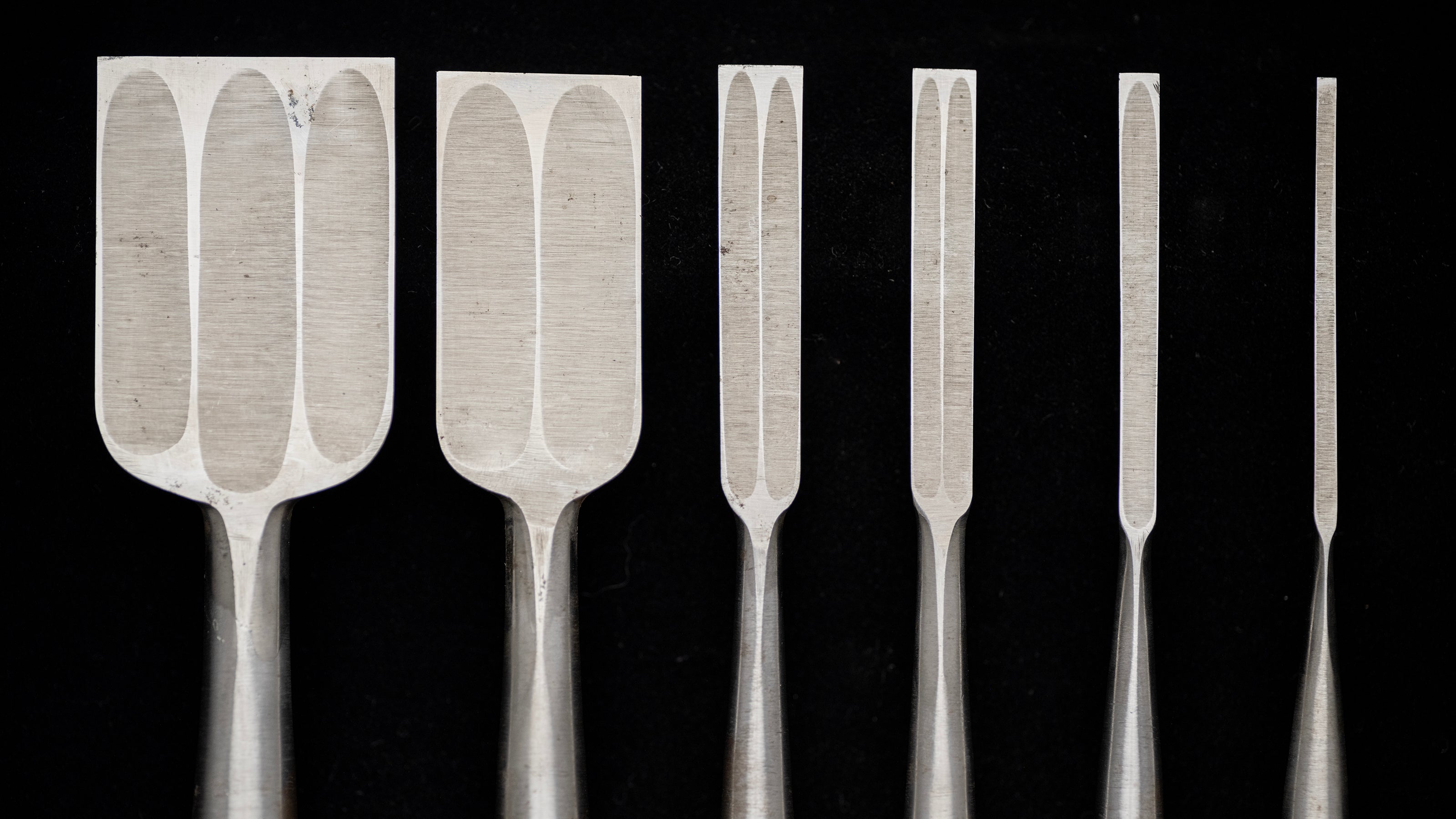 Oire-Nomi Japanese Hand Made Bench Chisel Set By Honkunihide