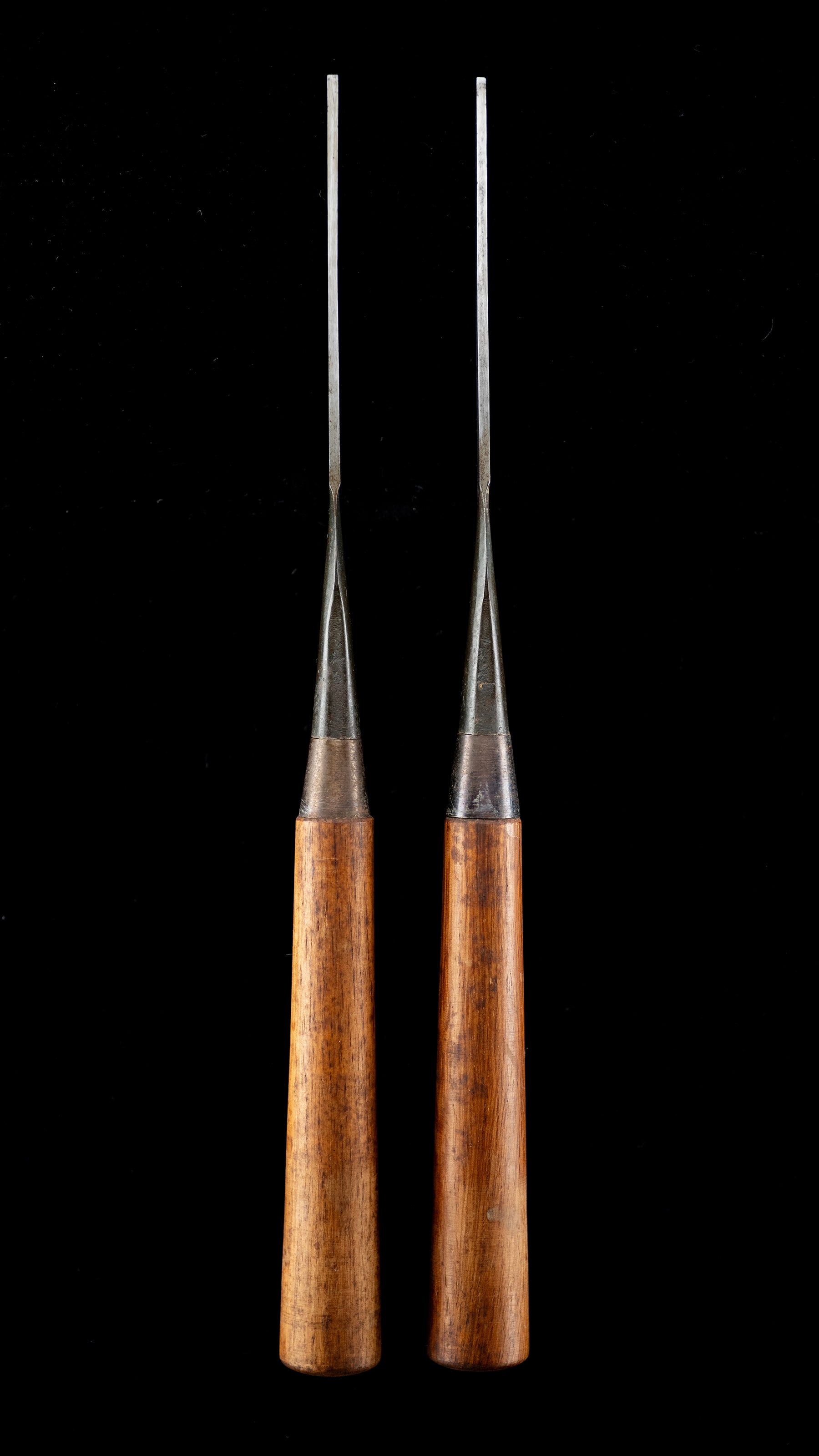 Usu-Nomi Japanese Hand Made Paring Chisel By Kunihide - 2.5mm