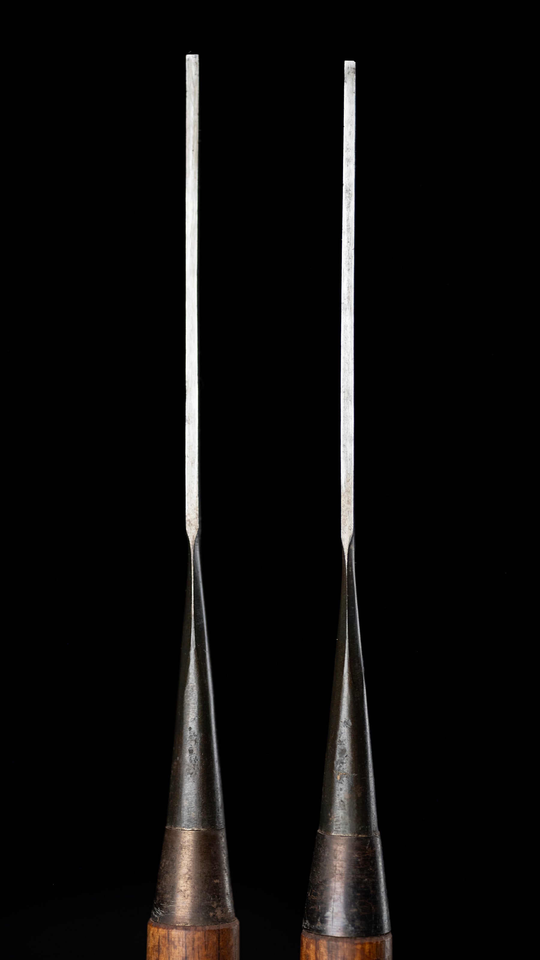 Usu-Nomi Japanese Hand Made Paring Chisel By Kunihide - 2.5mm