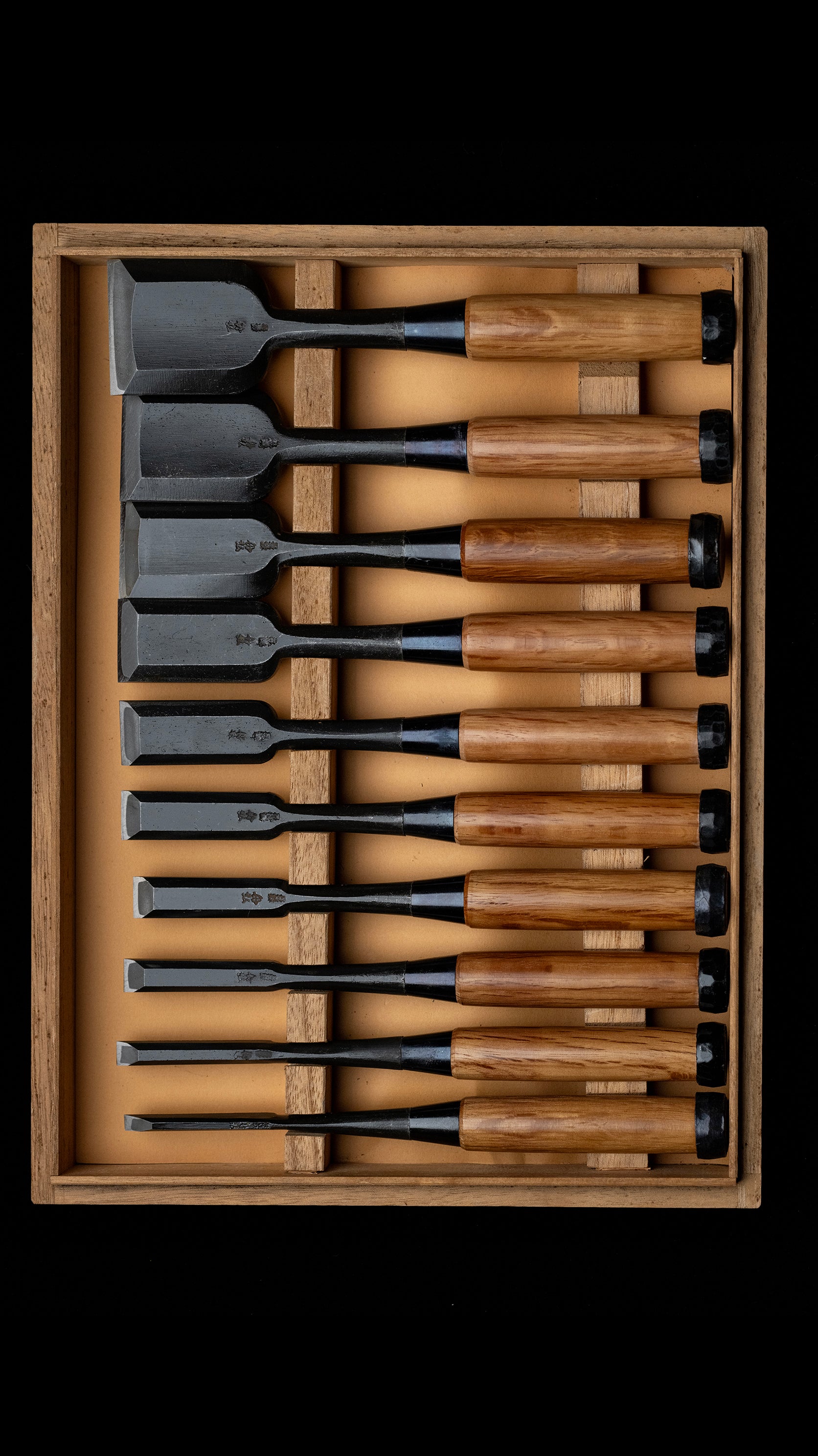 Oire-Nomi Japanese Hand Made Bench Chisel Set By Funahiro