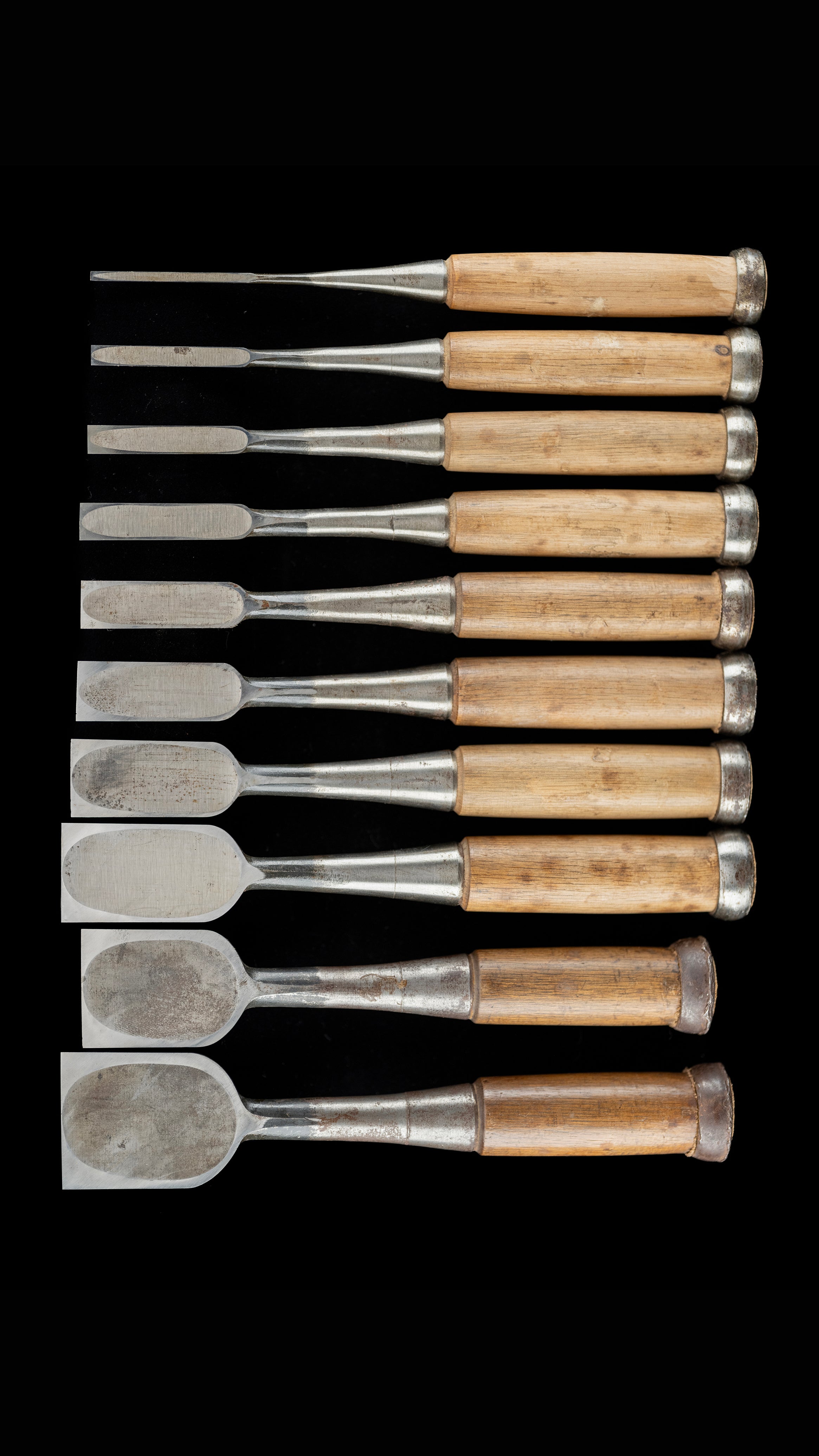 Oire-Nomi Japanese Hand Made Bench Chisel Set By Hironobu