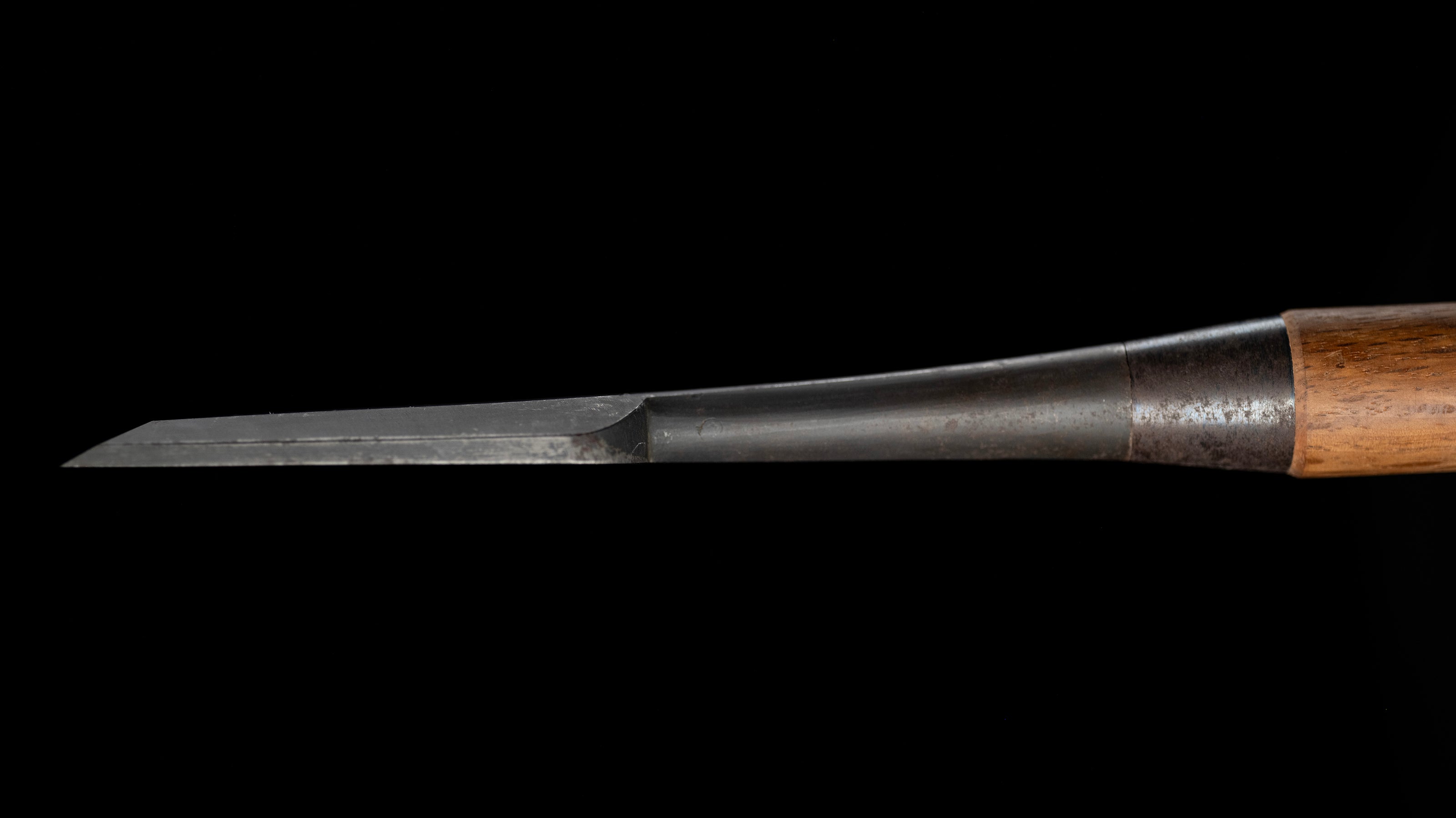 Tataki-Nomi Japanese Hand Made Timber Chisel By Kiyotada II - 49mm · Ichihiro Type