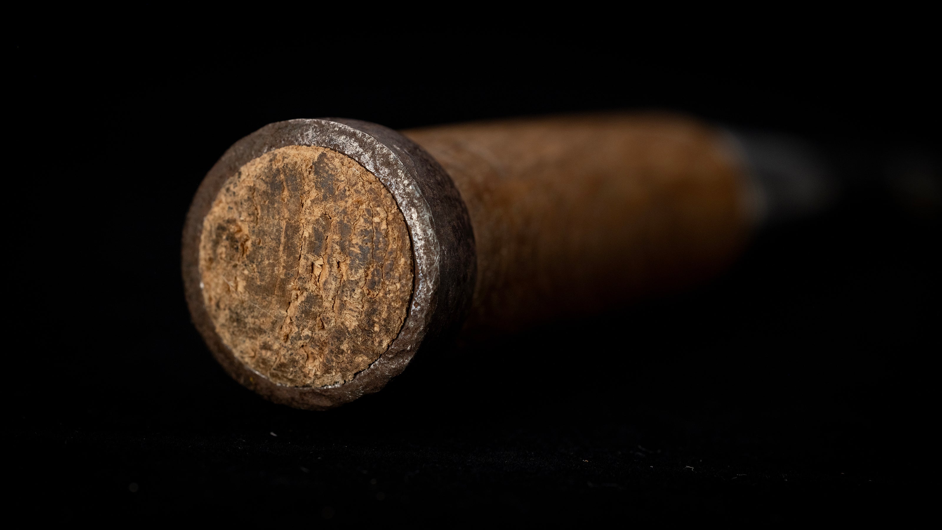 Tataki-Nomi Japanese Hand Made Timber Chisel By Ouchi Ⅳ  - 42mm