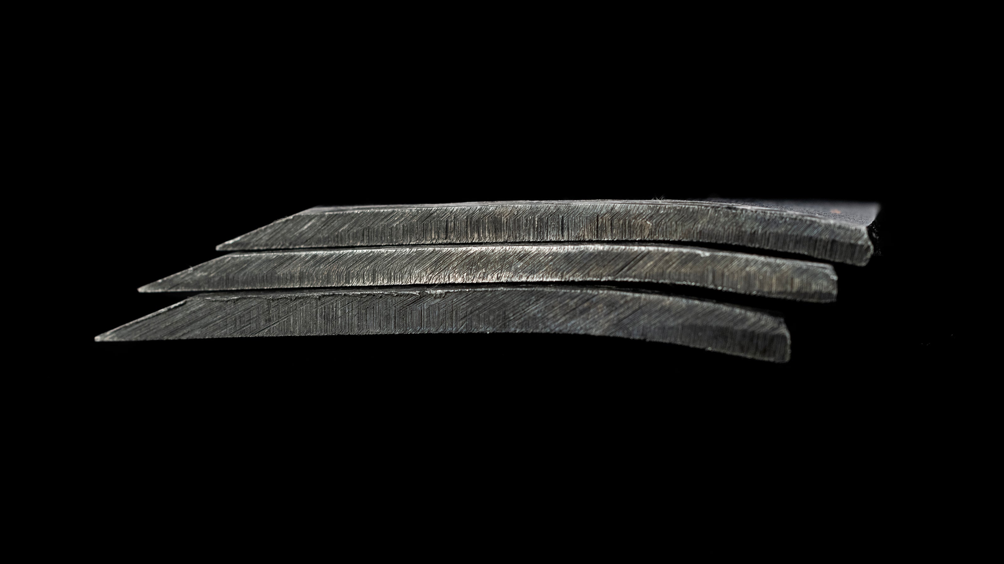 Uragane Japanese Smoothing Plane Chip Breaker By Keizaburo for 30/36/42mm Blades