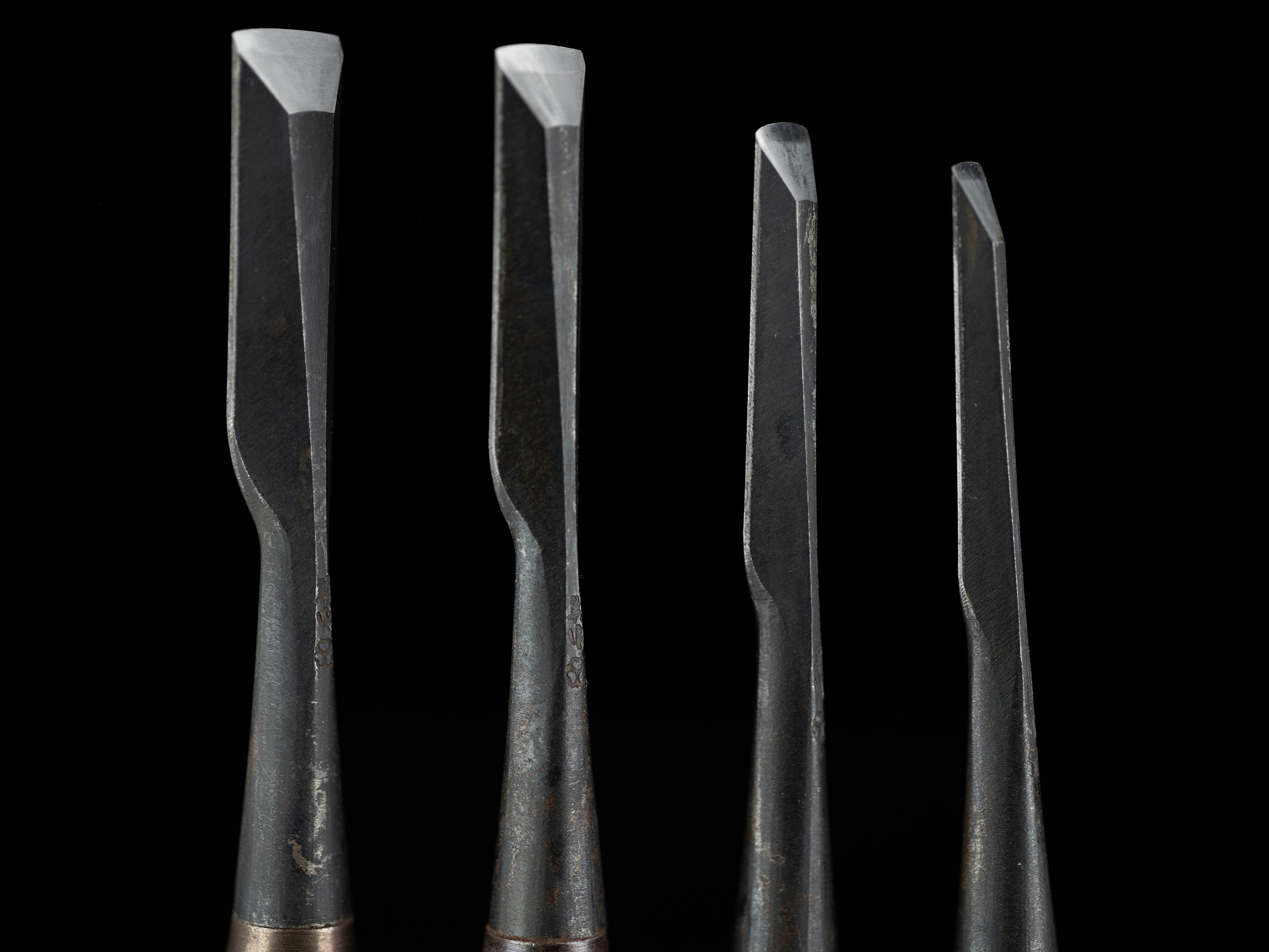 Hiramaru-nomi Japanese Flat Round Carving Chisel Set By Konobu Ⅱ