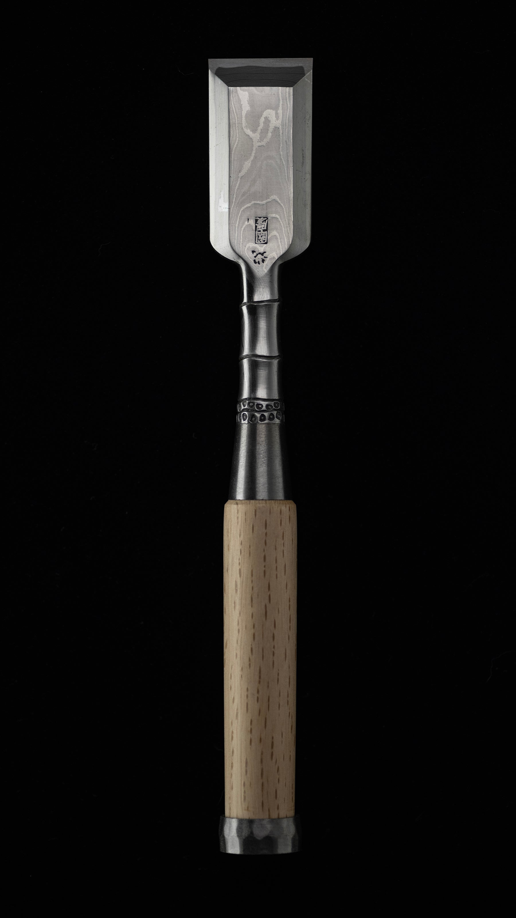 Oire-Nomi Japanese Bamboo Joint Shape Bench Chisel By Kunikei Third Generation - 30mm