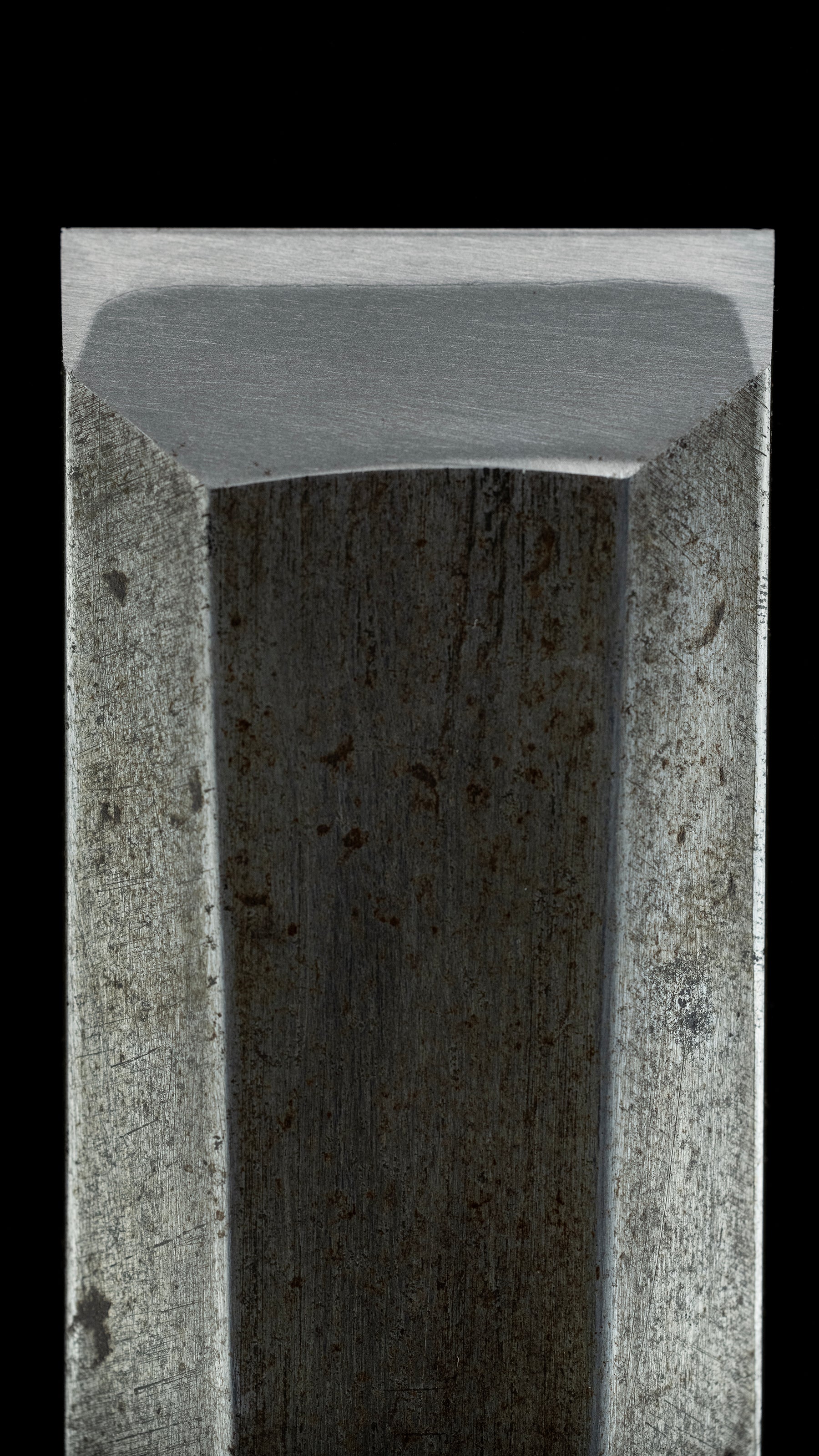 Tataki-Nomi Japanese Hand Made Timber Chisel By Kiyotada II - 42mm · Ichihiro Type