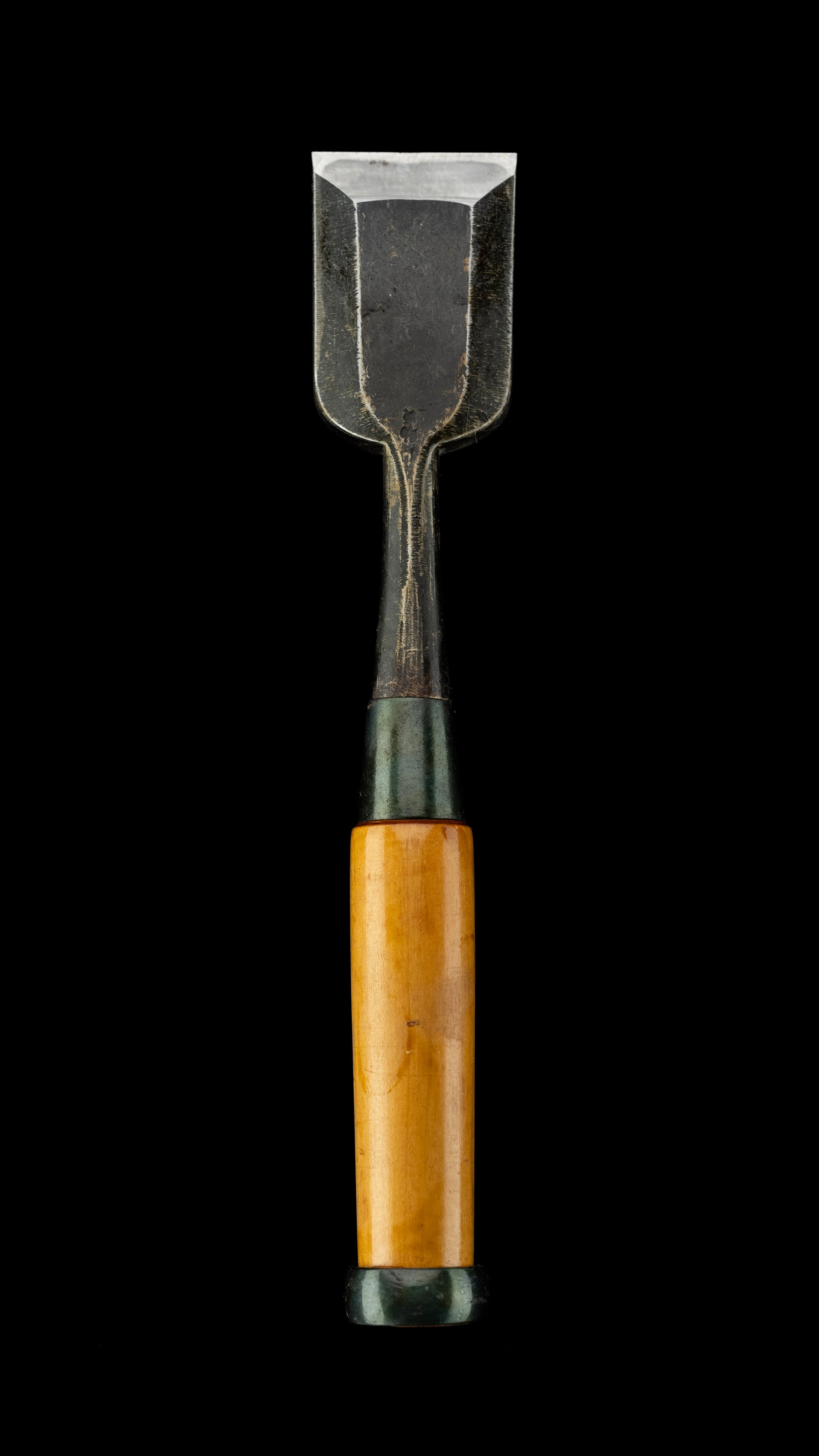 Oire-Nomi Japanese Hand Made Bench Chisel By Sukesada - 36mm