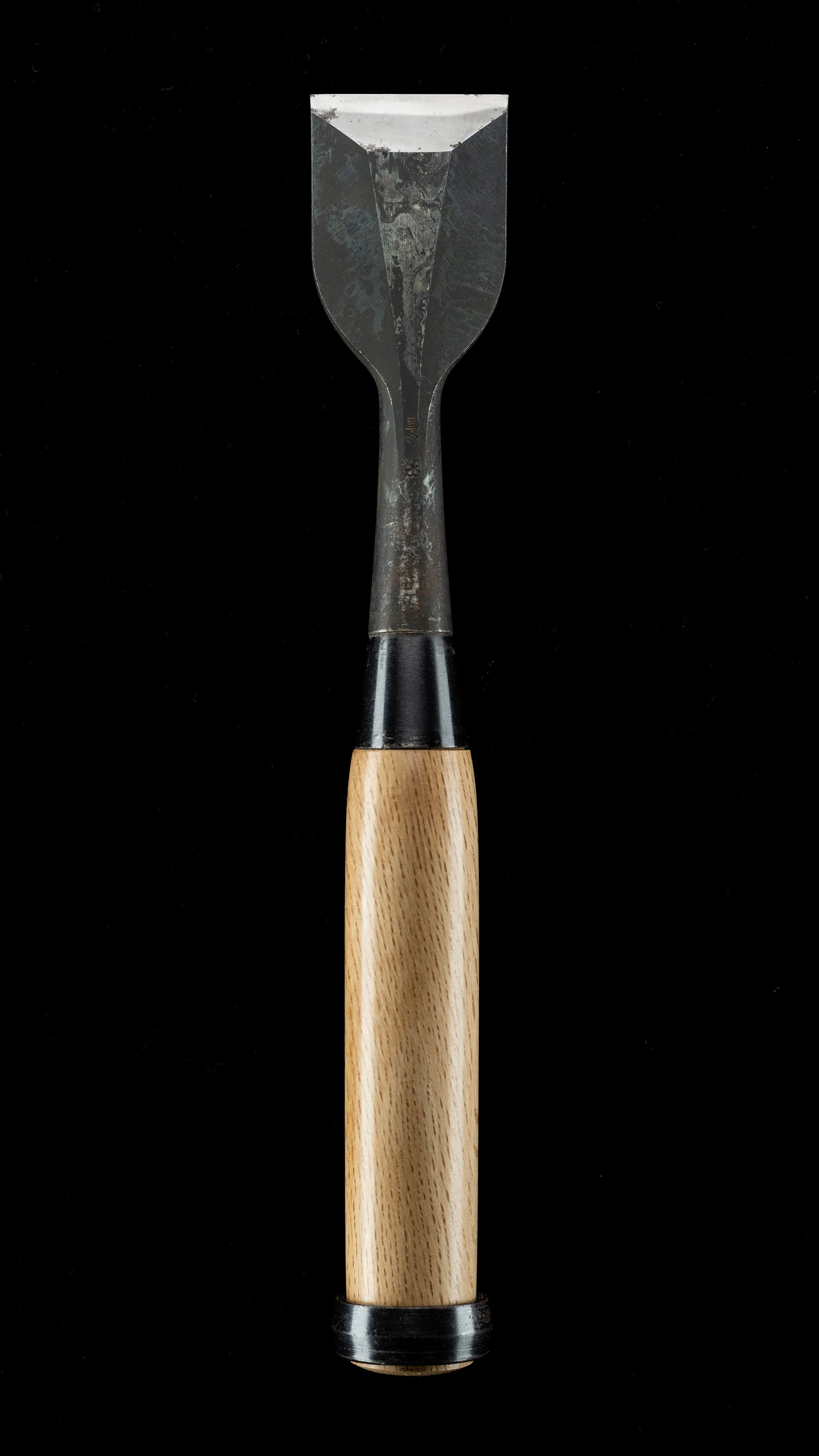 Hira-nomi Japanese Straight Flat Carving Chisel By Second Generation Konobu - 36mm