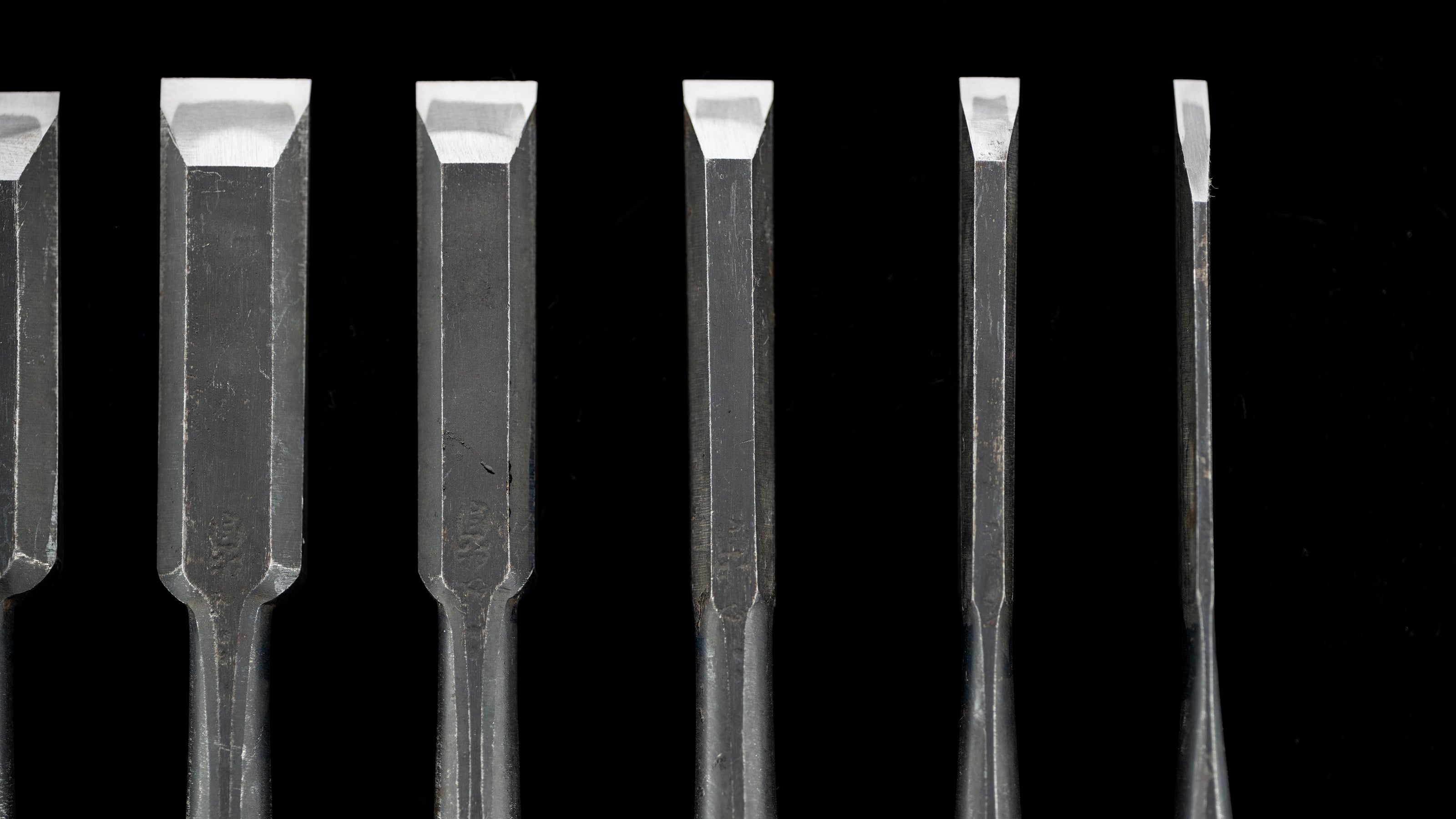 Oire-Nomi Japanese Hand Made Bench Chisel Set By Mitsuki