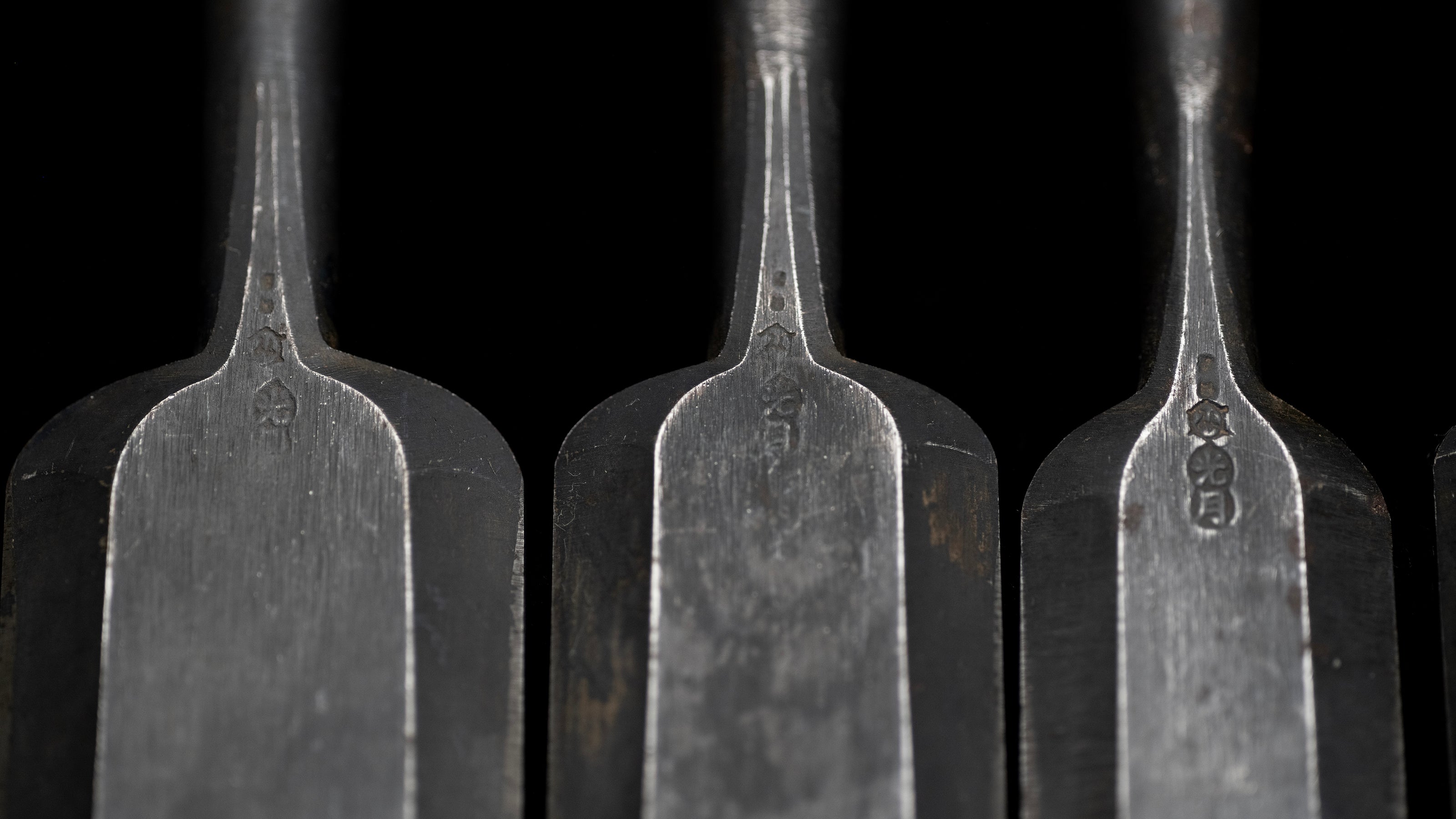 Oire-Nomi Japanese Hand Made Bench Chisel Set By Mitsuki