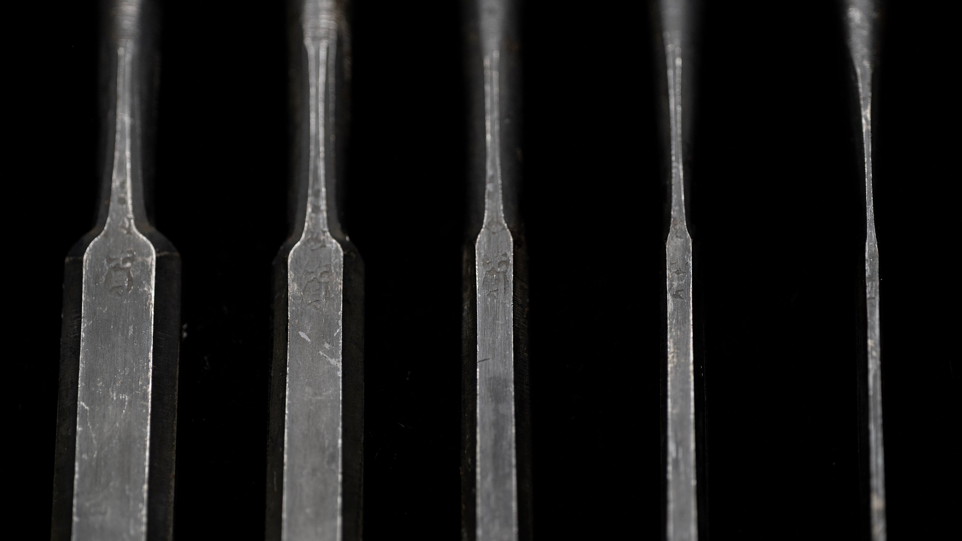 Oire-Nomi Japanese Hand Made Bench Chisel Set By Mitsuki