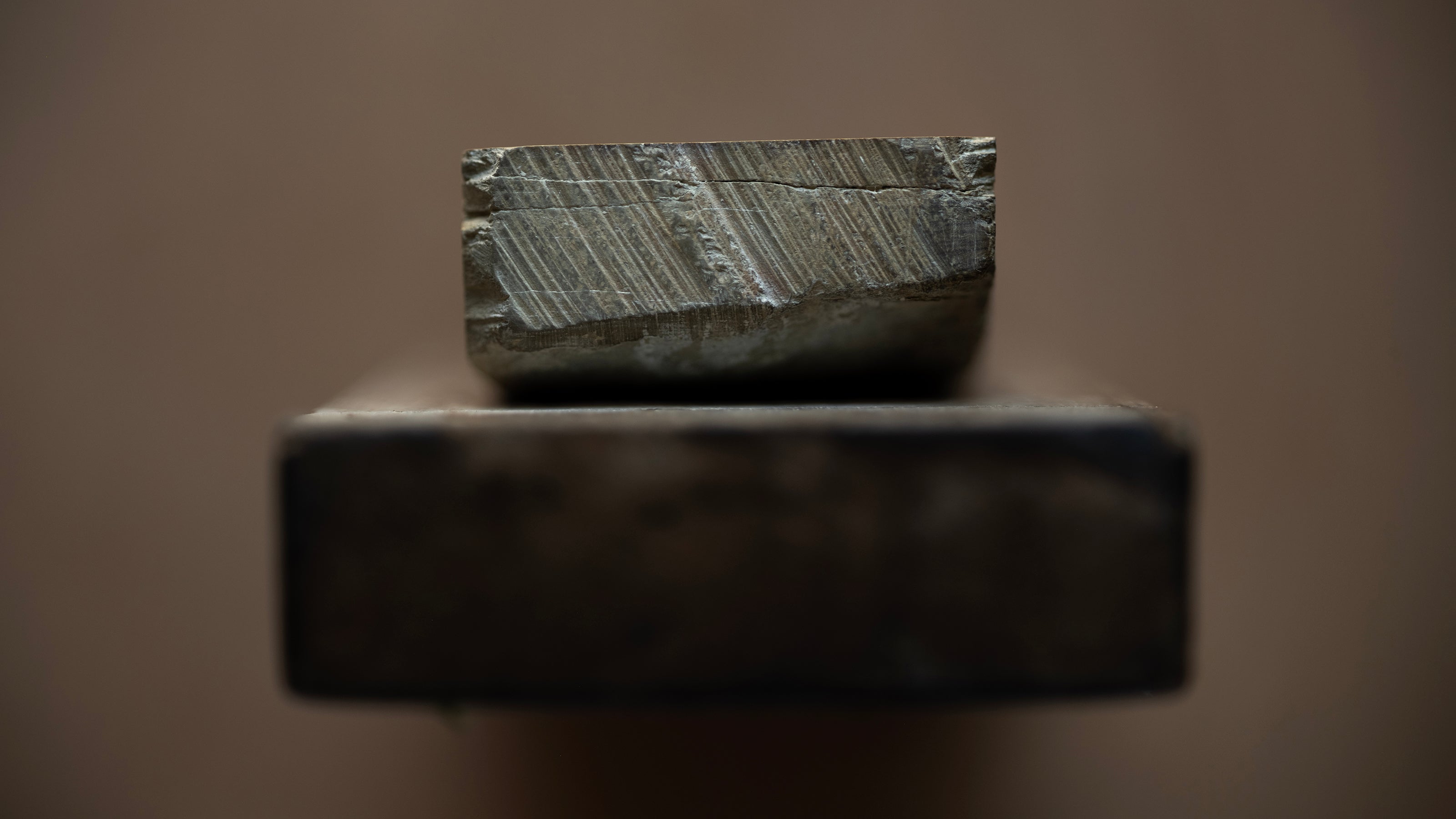 {GIFT} Tomae Japanese Natural Finishing Stone - 546g