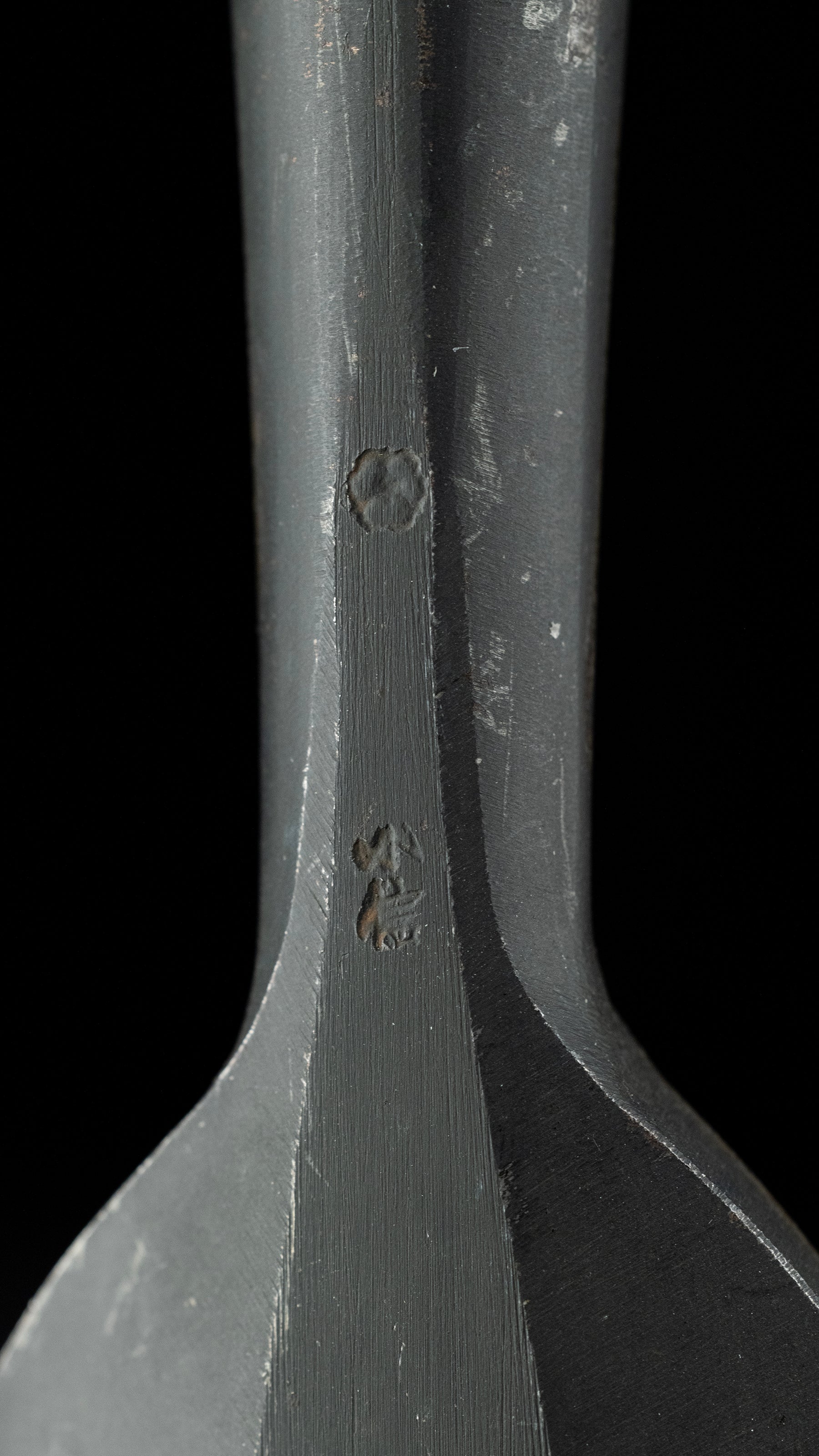 Hiramaru-nomi Japanese Flat Round Carving Chisel By Second Generation Konobu - 46mm