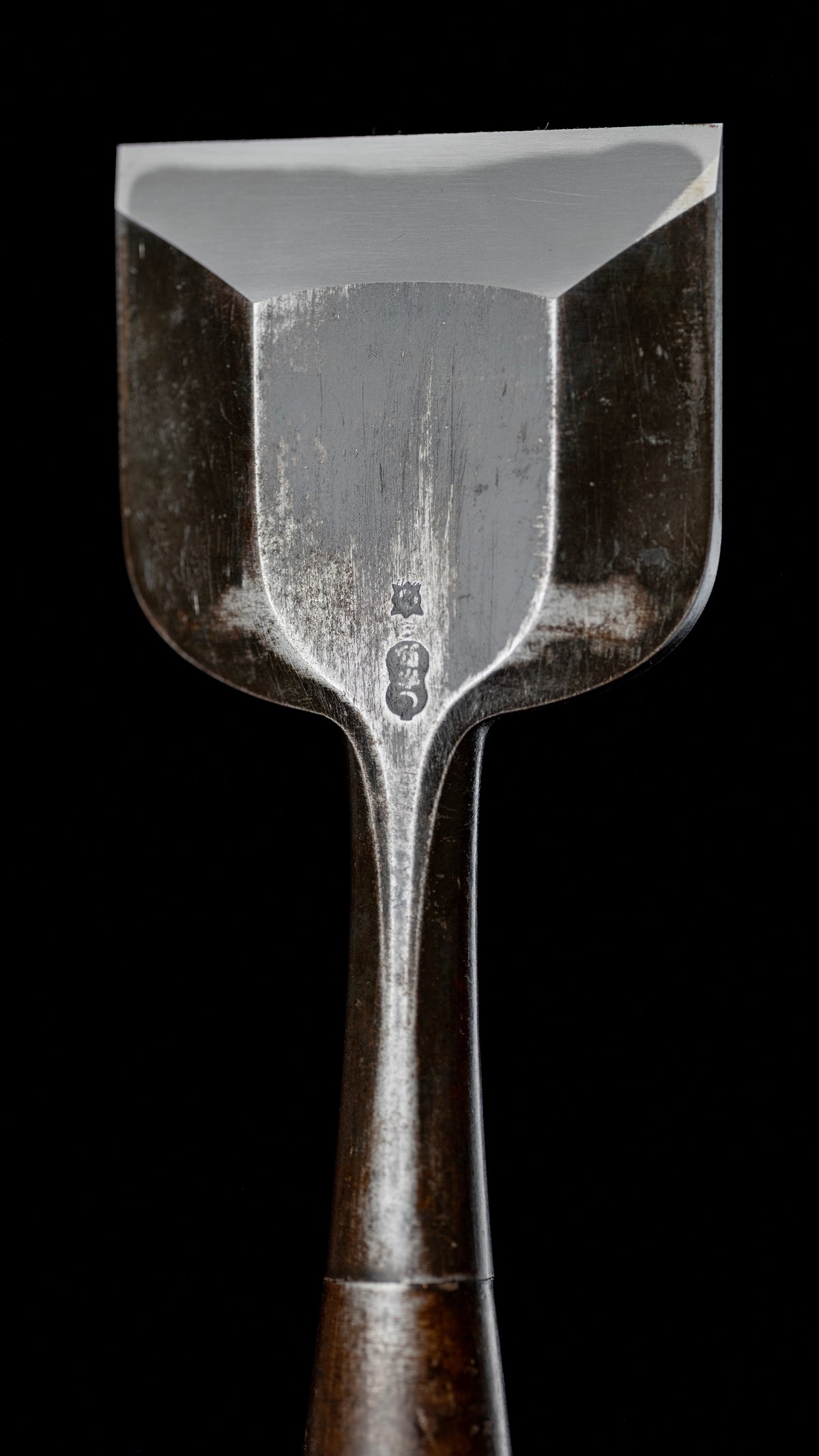 Oire-Nomi Japanese Hand Made Wide Bench Chisel By Ichihiro Ⅱ - 60mm