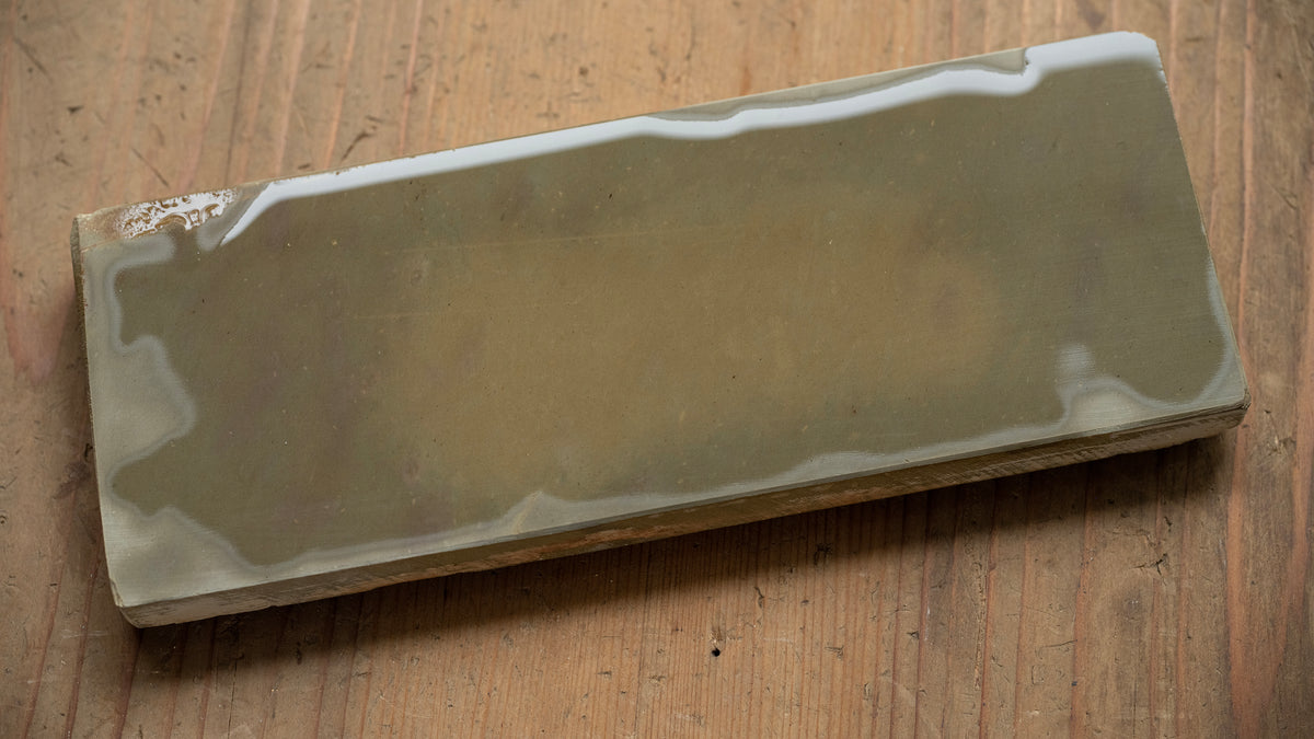 Tomae Japanese Natural Finishing Stone - 694g