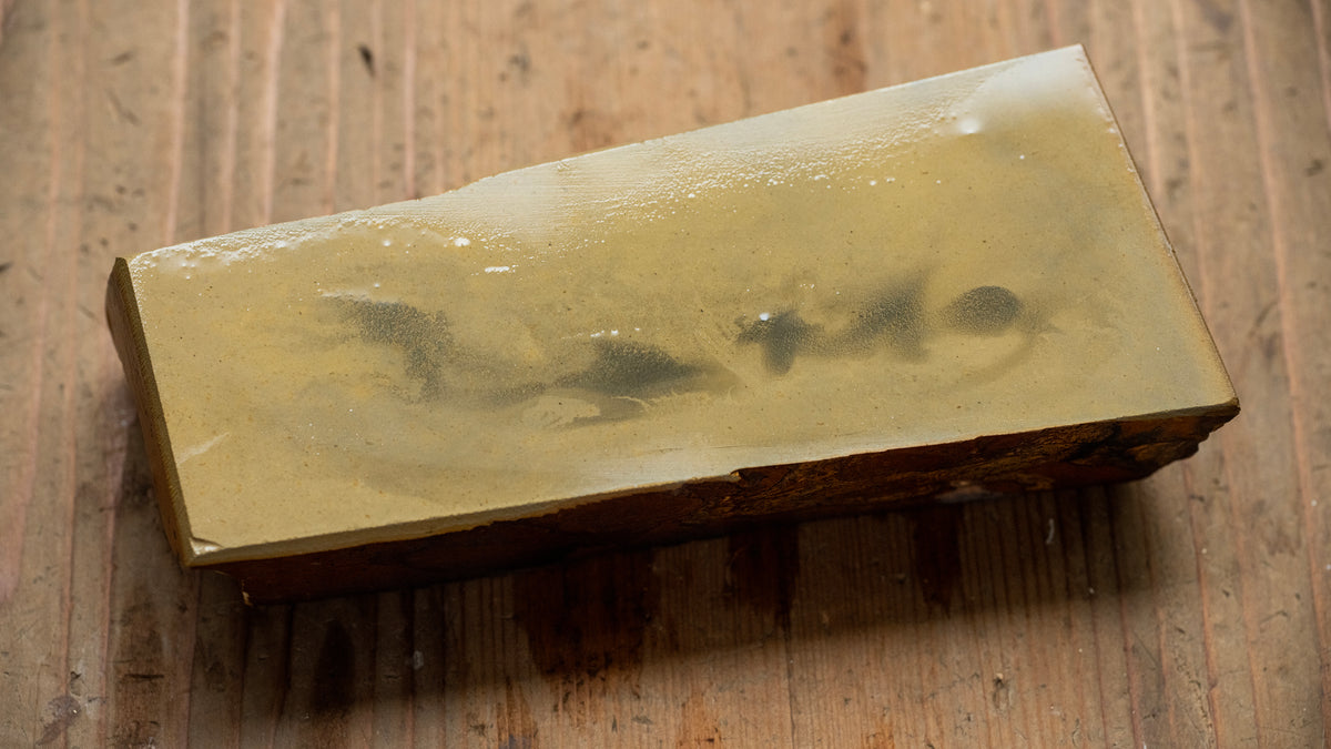 Nakayama Tomae Japanese Natural Finishing Stone - 641g