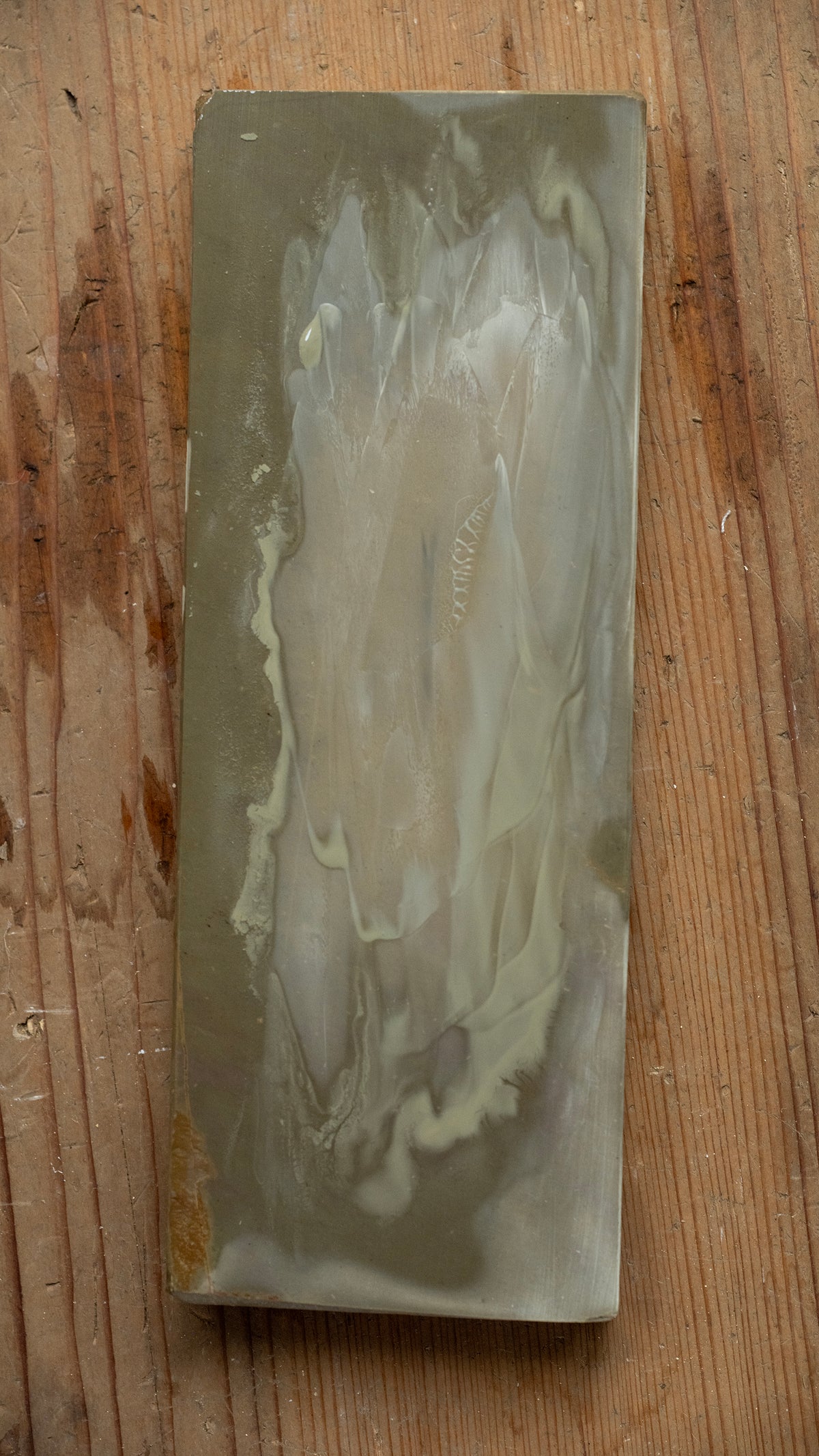 Tomae Japanese Natural Finishing Stone - 694g