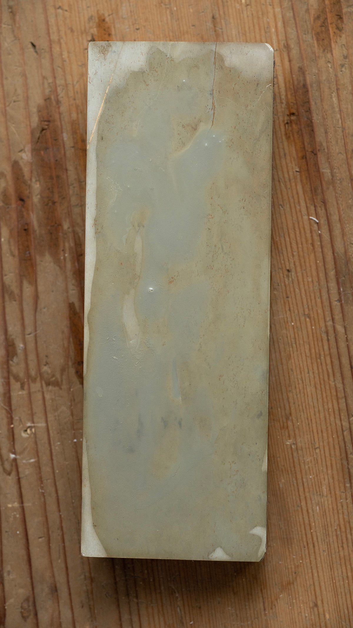 Uchikumori Suita Japanese Natural Finishing Stone - 1325g
