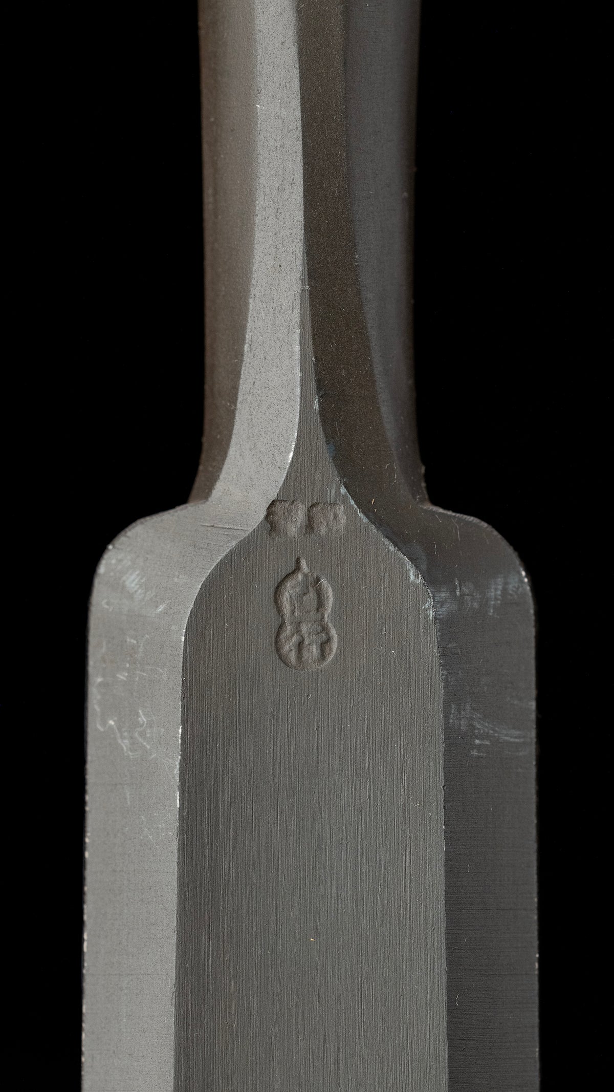 Tataki-Nomi Japanese Timber Chisel By Kiyohisa - 30mm ②