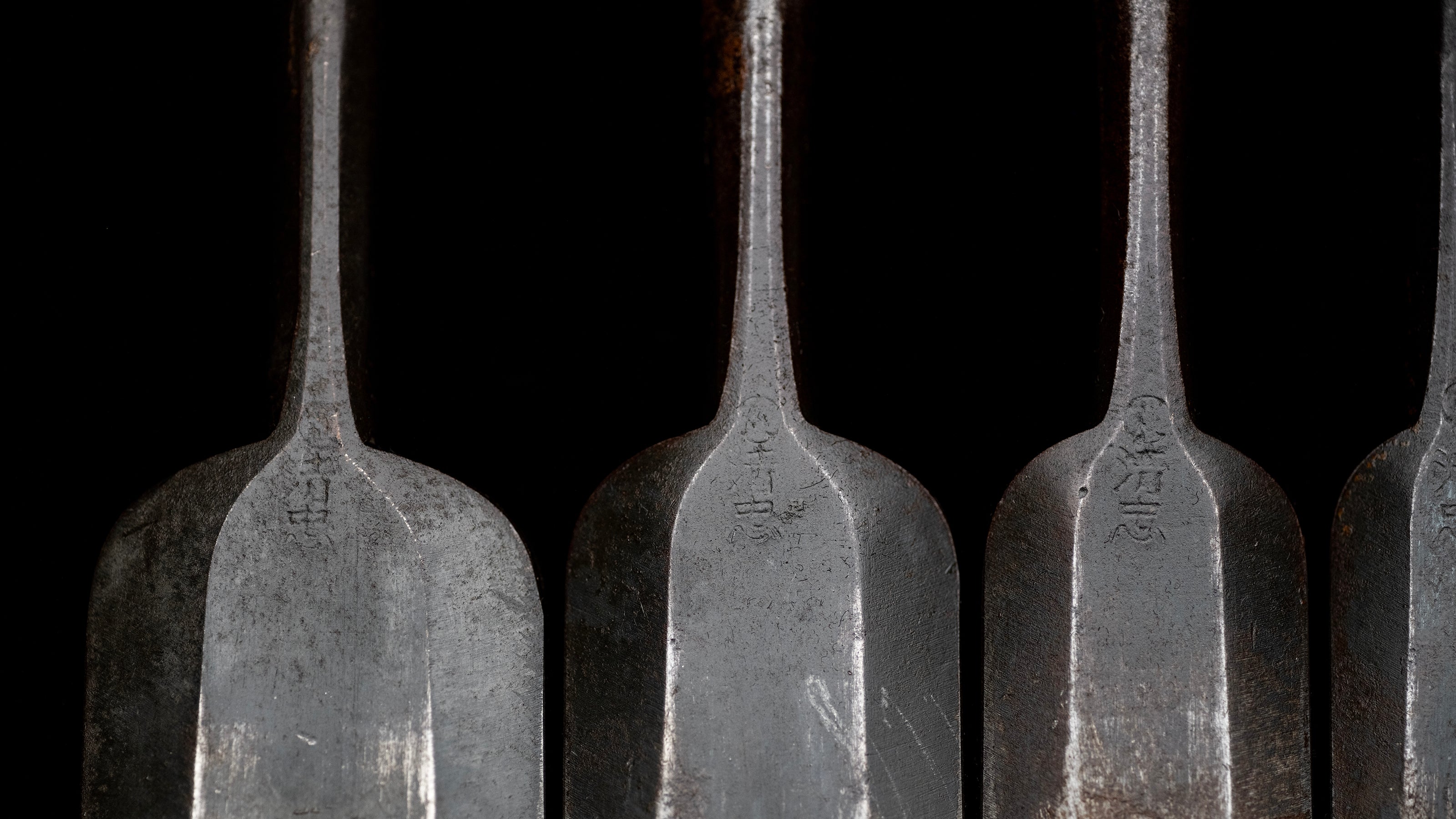 Oire-Nomi Japanese Hand Made Bench Chisel Set By Kiyotada Ⅱ  - Classic Tokyo Style
