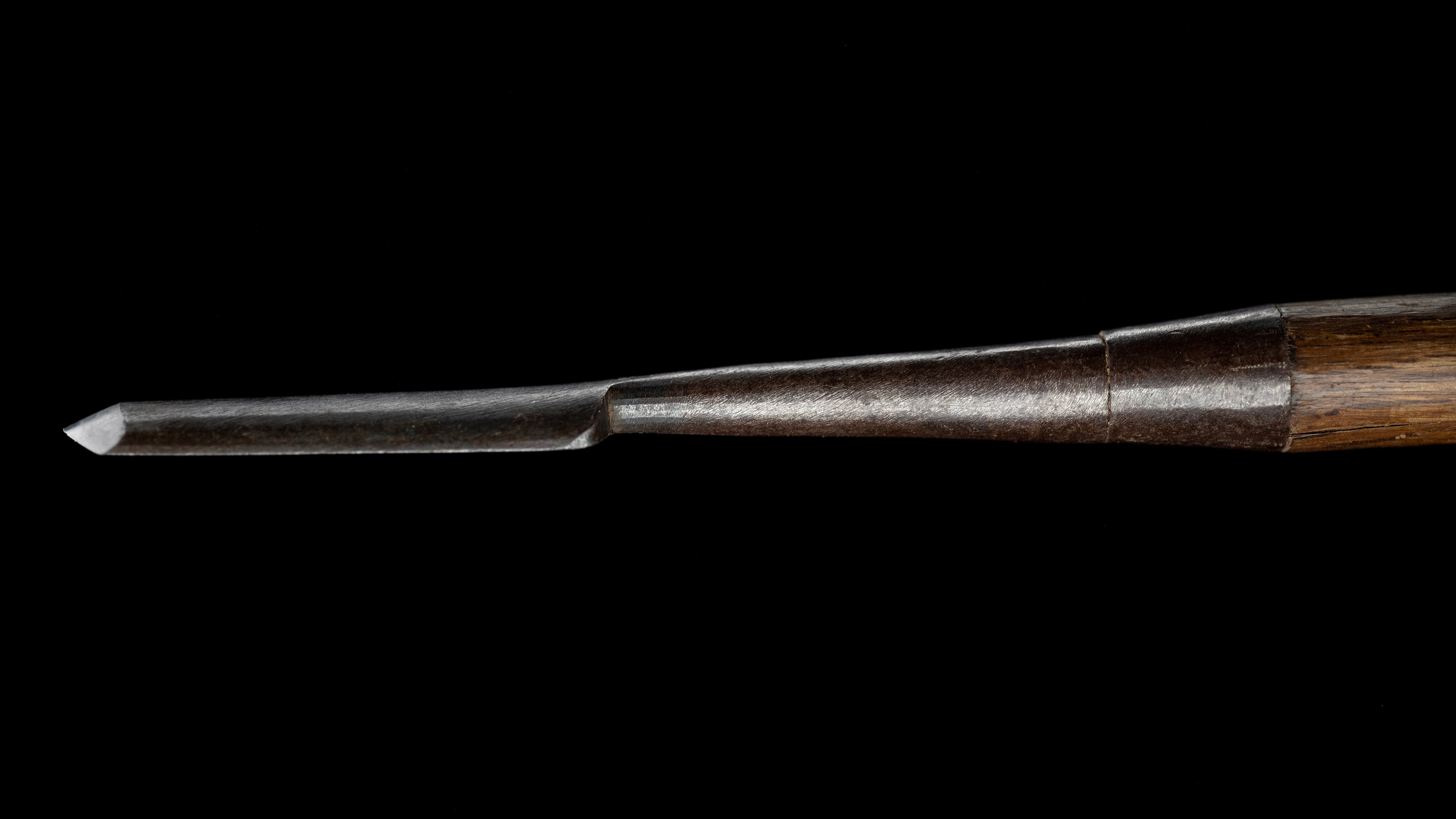 Uchimaru nomi Japanese U-Gouge Chisel By Hisahiro - 23mm