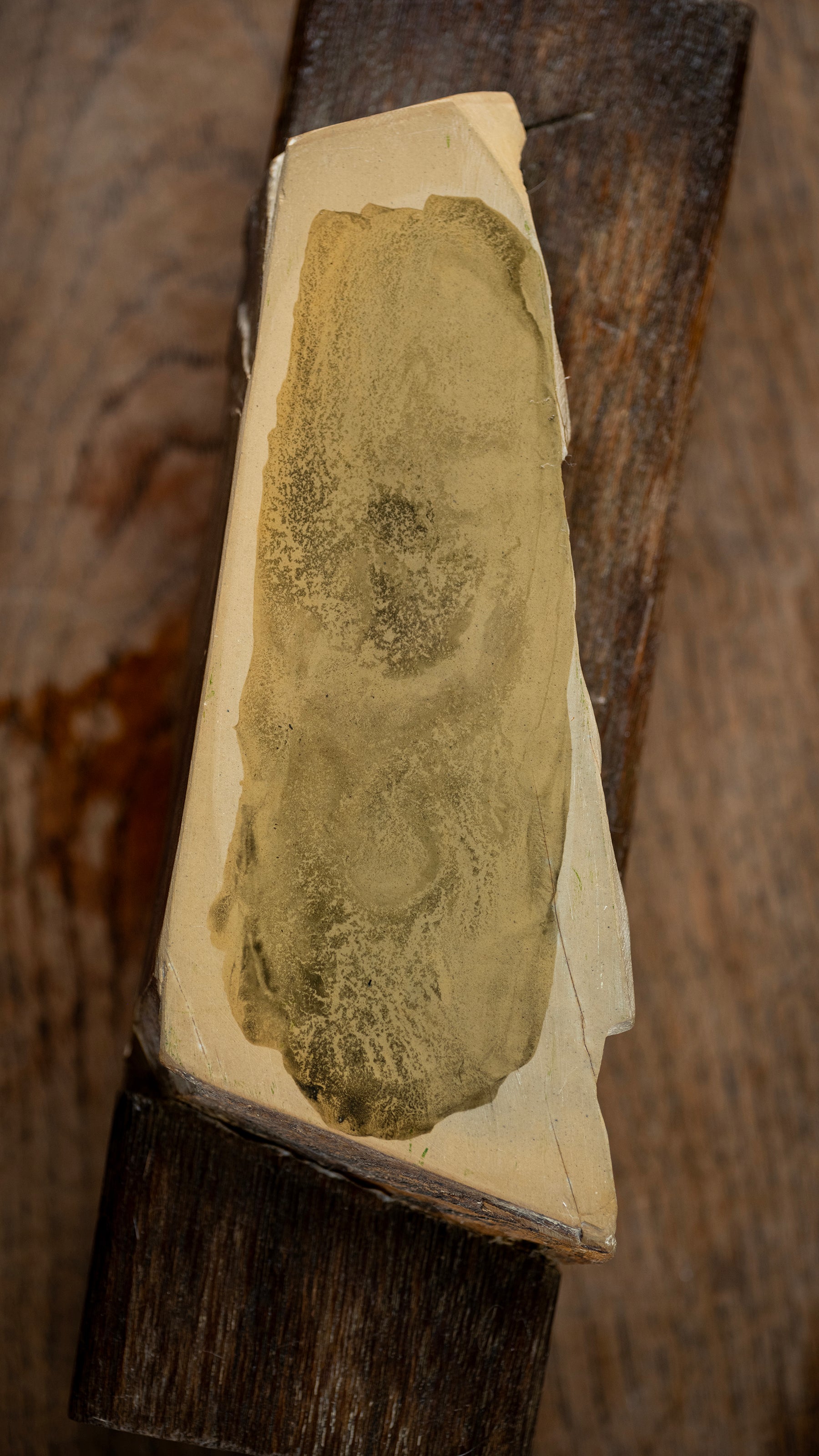 Nakayama Tomae Japanese Natural Finishing Stone - 878g