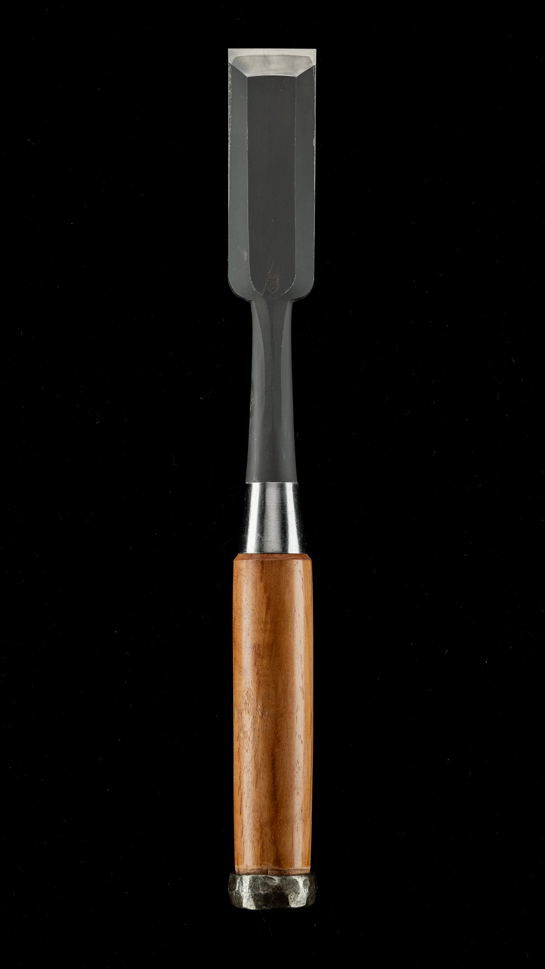 Tataki-Nomi Japanese Timber Chisel By Kiyohisa - 30mm