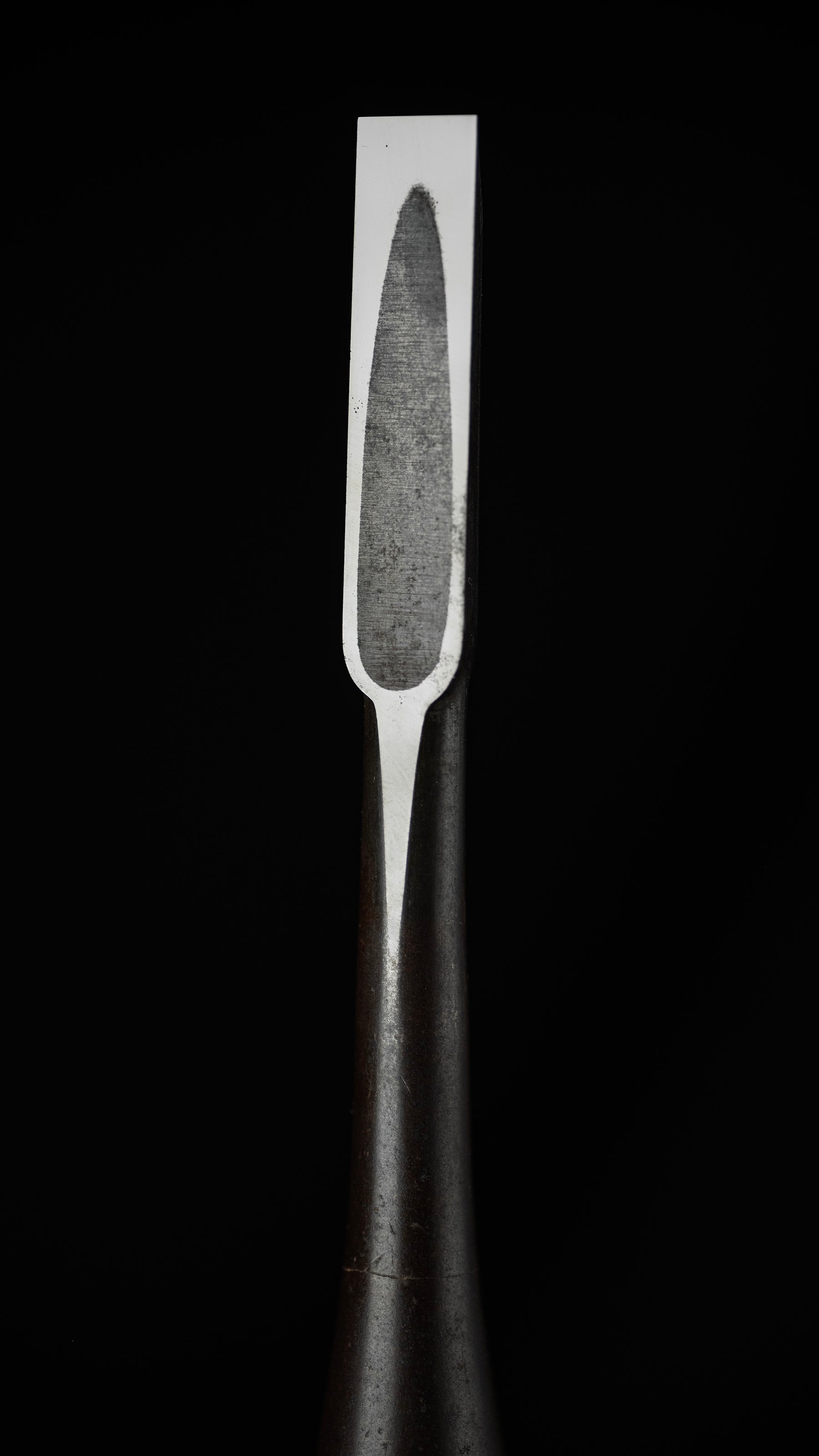 Chu-Tataki-Nomi Japanese Hand Made Timber Chisel By Second Generation Hisahiro - 12mm