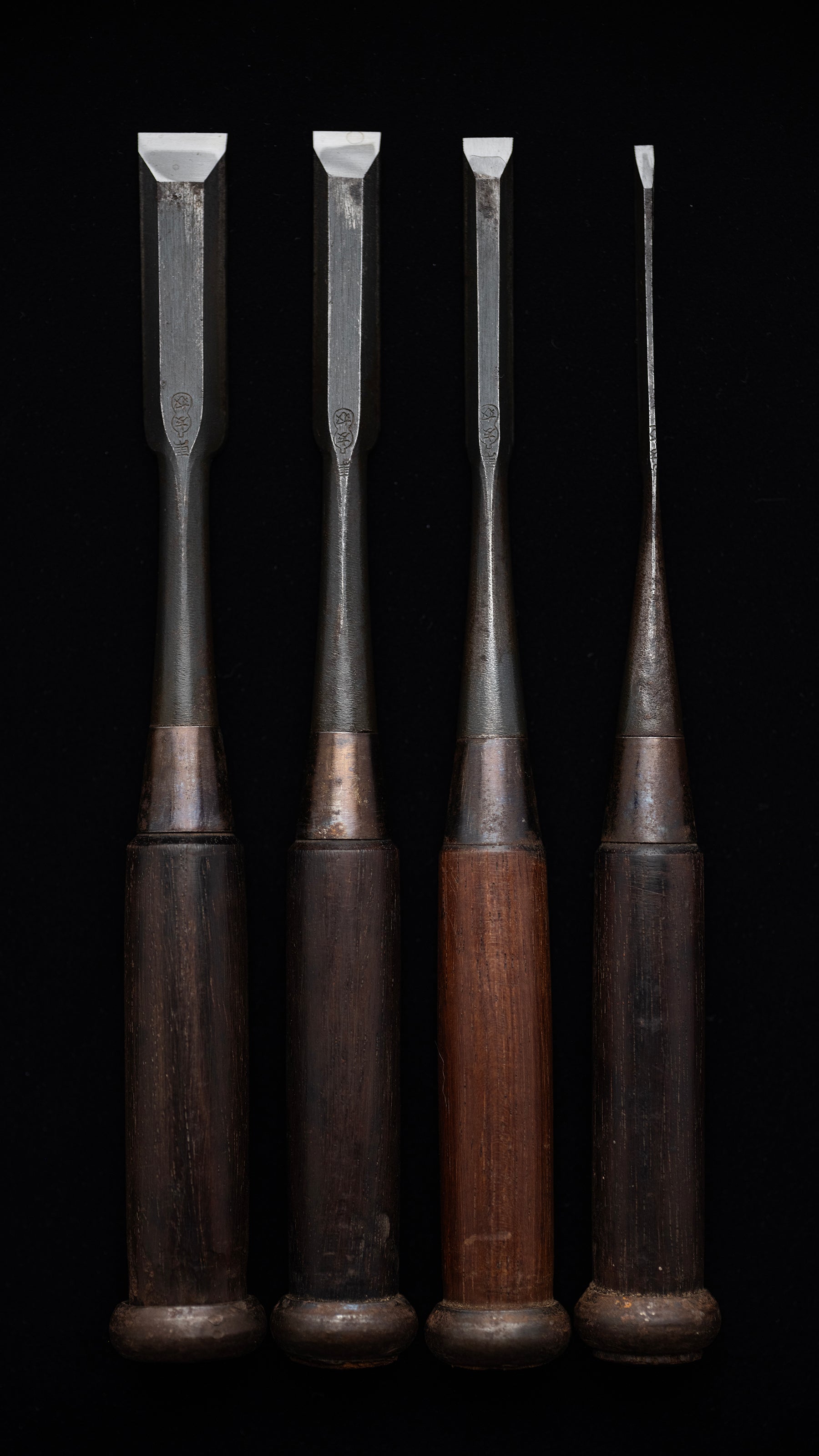 Oire-Nomi Japanese Hand Made Bench Chisel Set by Tomoyatsu