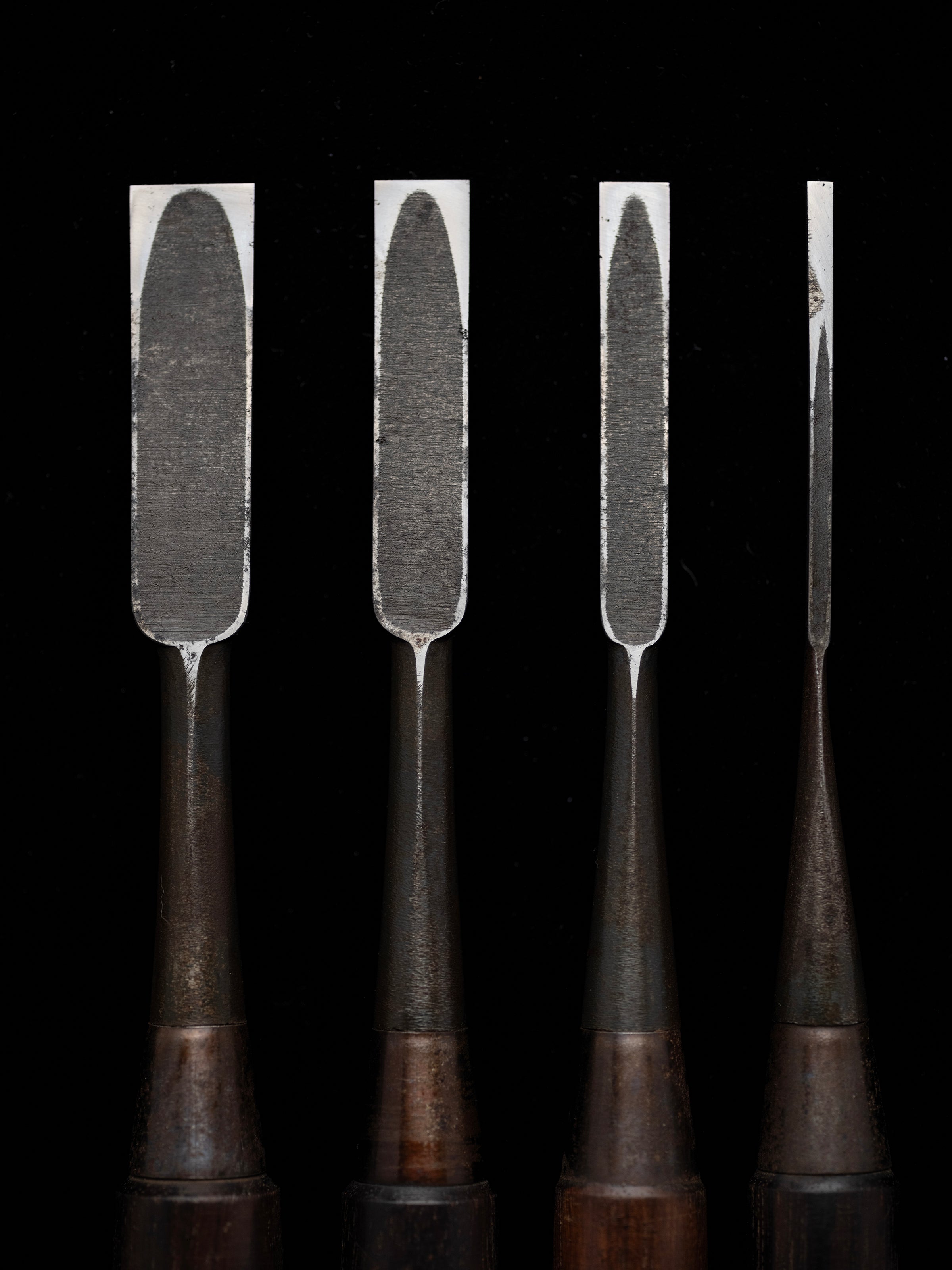 Oire-Nomi Japanese Hand Made Bench Chisel Set by Tomoyatsu