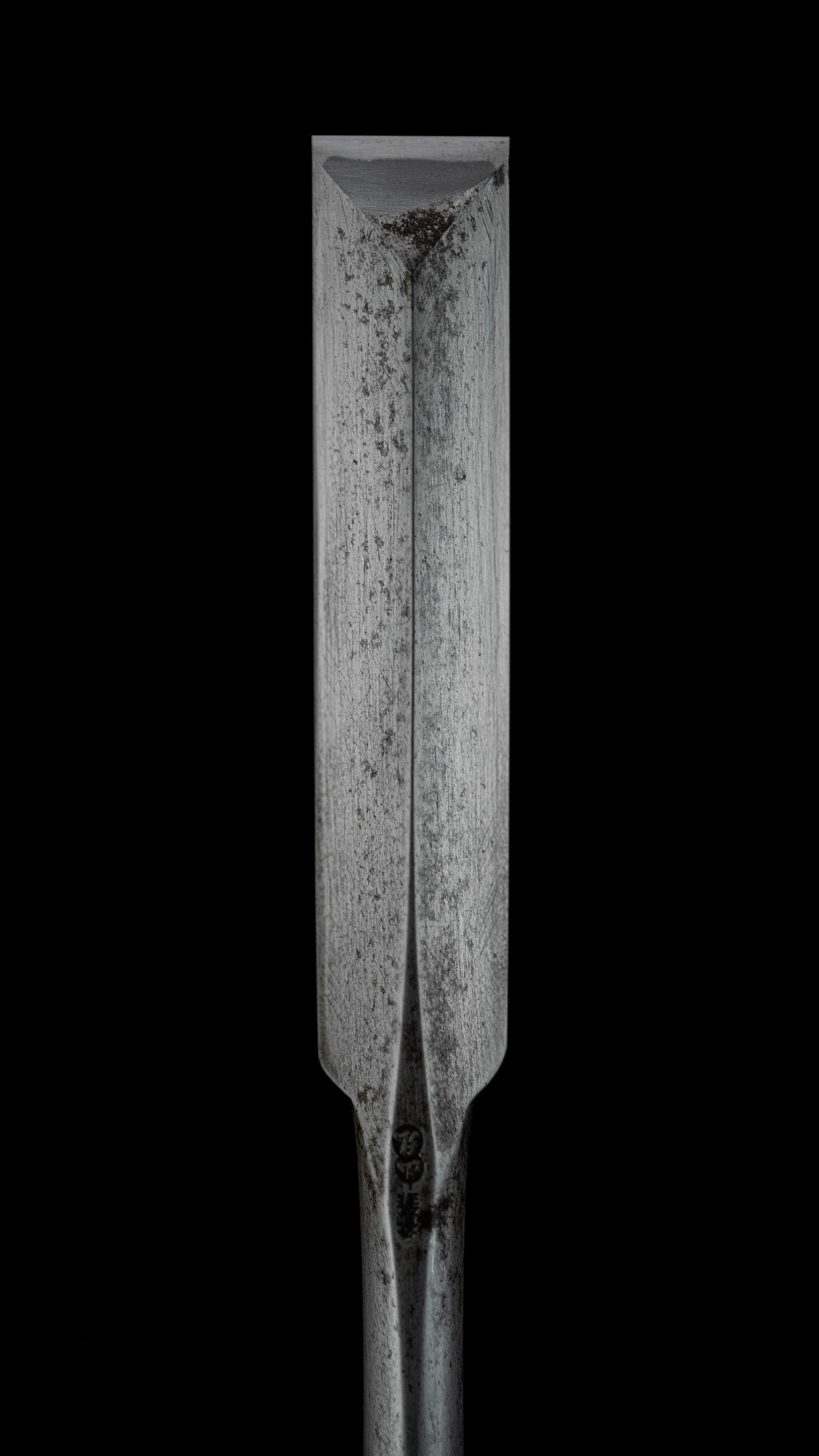 Shinogi-Ootsuki-Nomi Japanese Hand Made Slick Dovetail Chisel By Yamahiro - 24mm