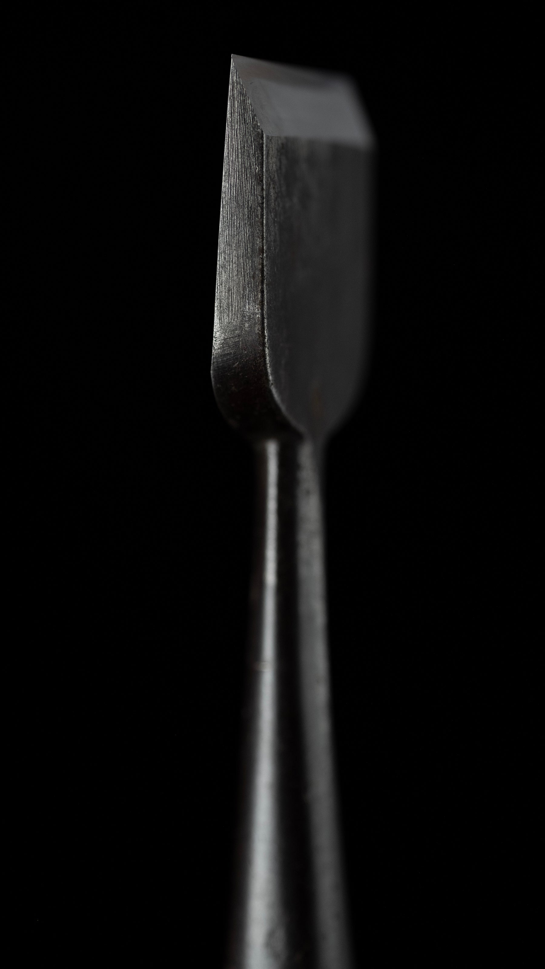 Kakuuchi-Usu-Nomi Japanese Hand Made Paring Chisel - 41mm